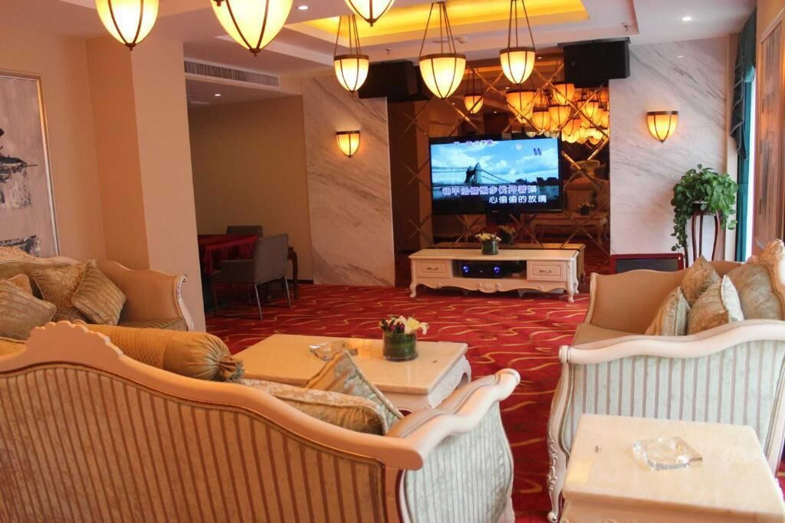 Gift card for Yinchuan Vintage Hill Hotels & Resorts Gift card for Yinchuan Vintage Hill Hotels & Resorts