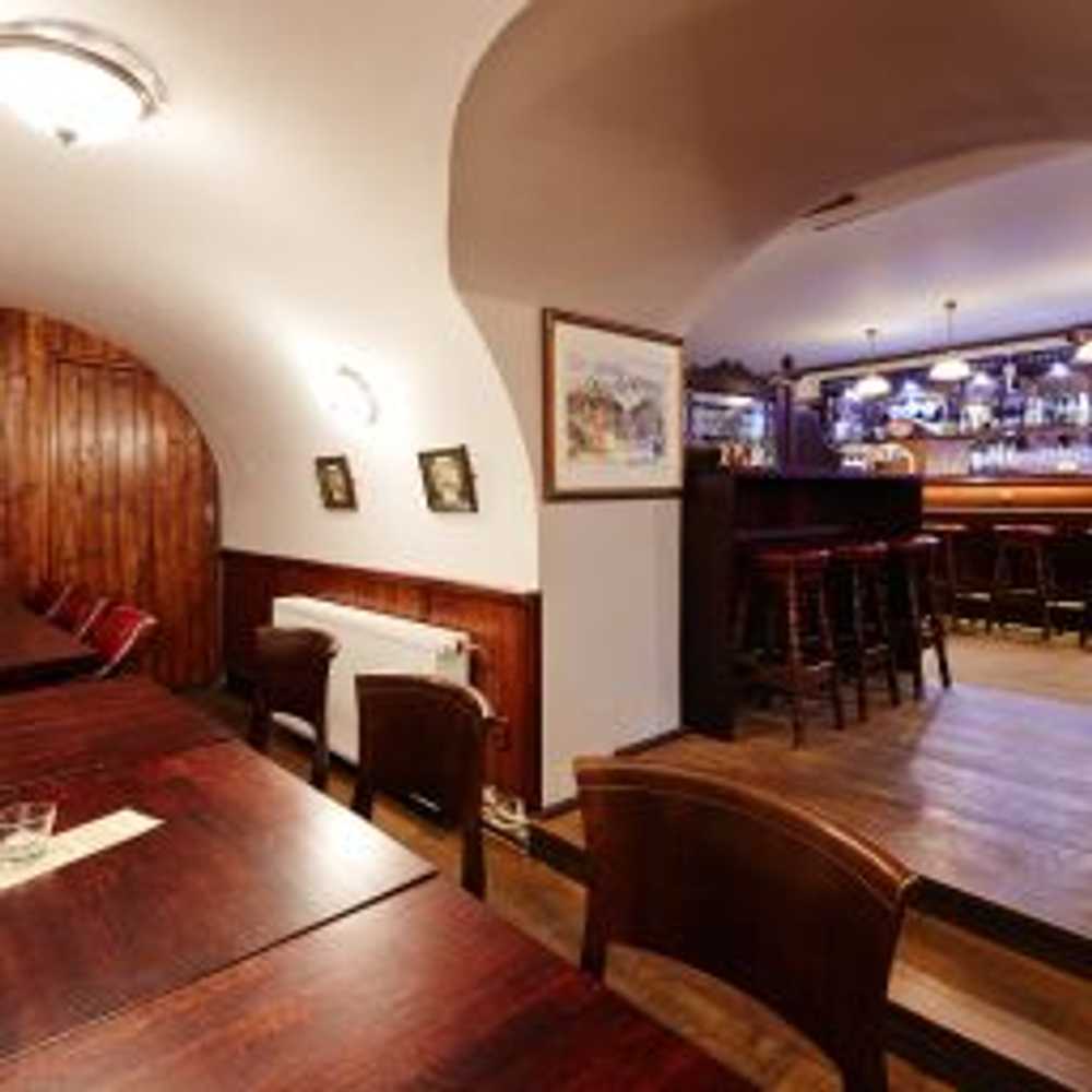 Gift card for Hotel Nelly Kellys