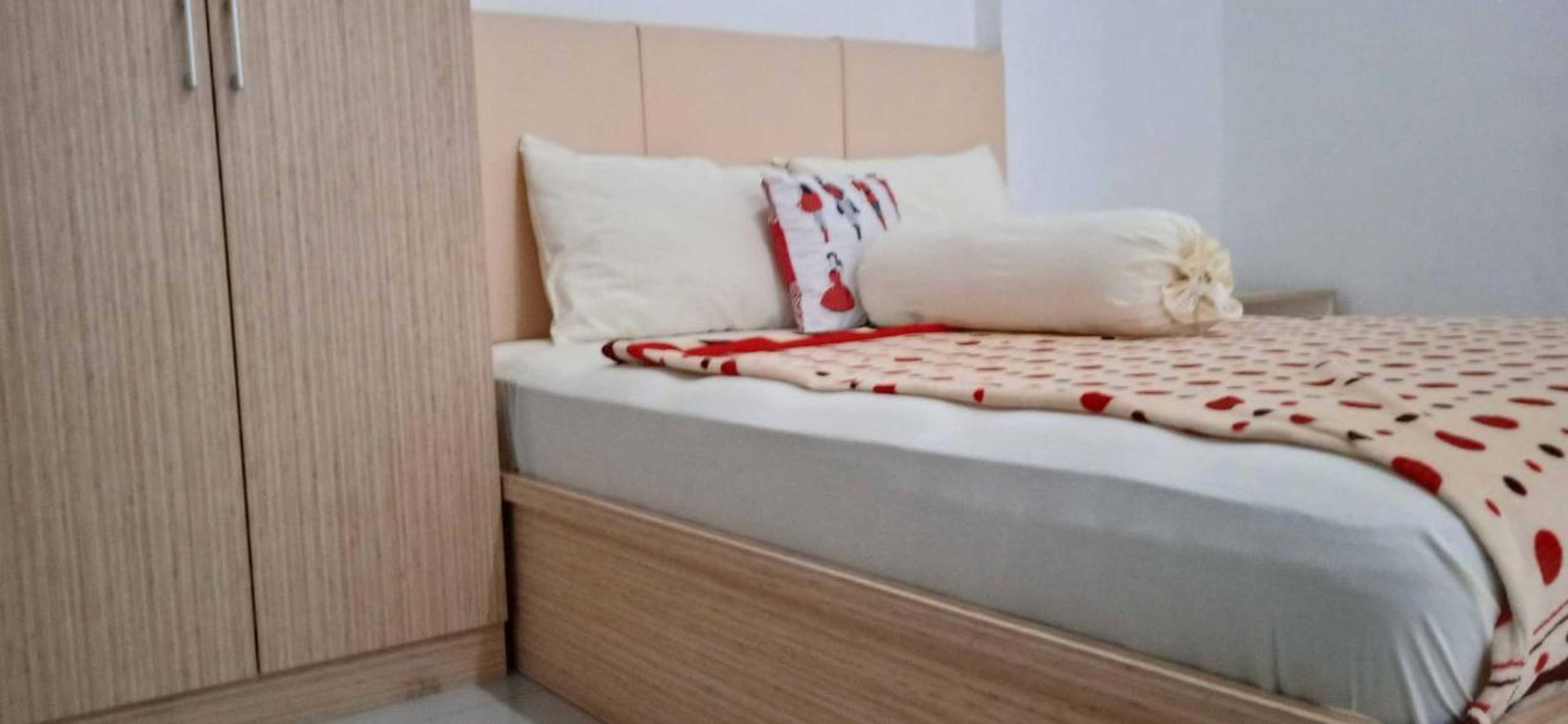 Gift card for Guest House Pinarak 2 Syariah Near Gor Satria Purwokerto Mitra Reddoorz Gift card for Guest House Pinarak 2 Syariah Near Gor Satria Purwokerto Mitra Reddoorz