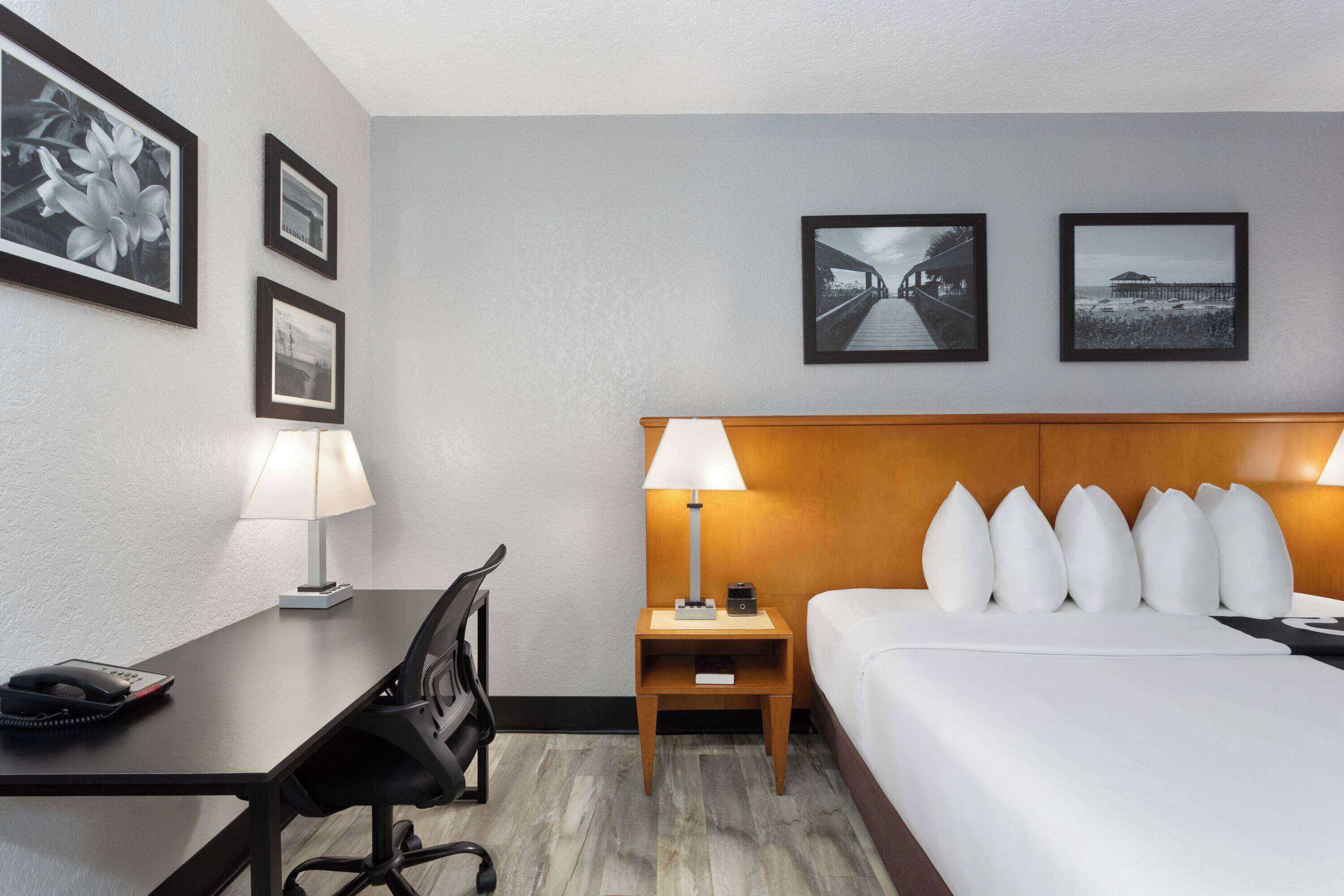 Gift card for La Quinta Inn by Wyndham Cocoa Beach-Port Canaveral Gift card for La Quinta Inn by Wyndham Cocoa Beach-Port Canaveral