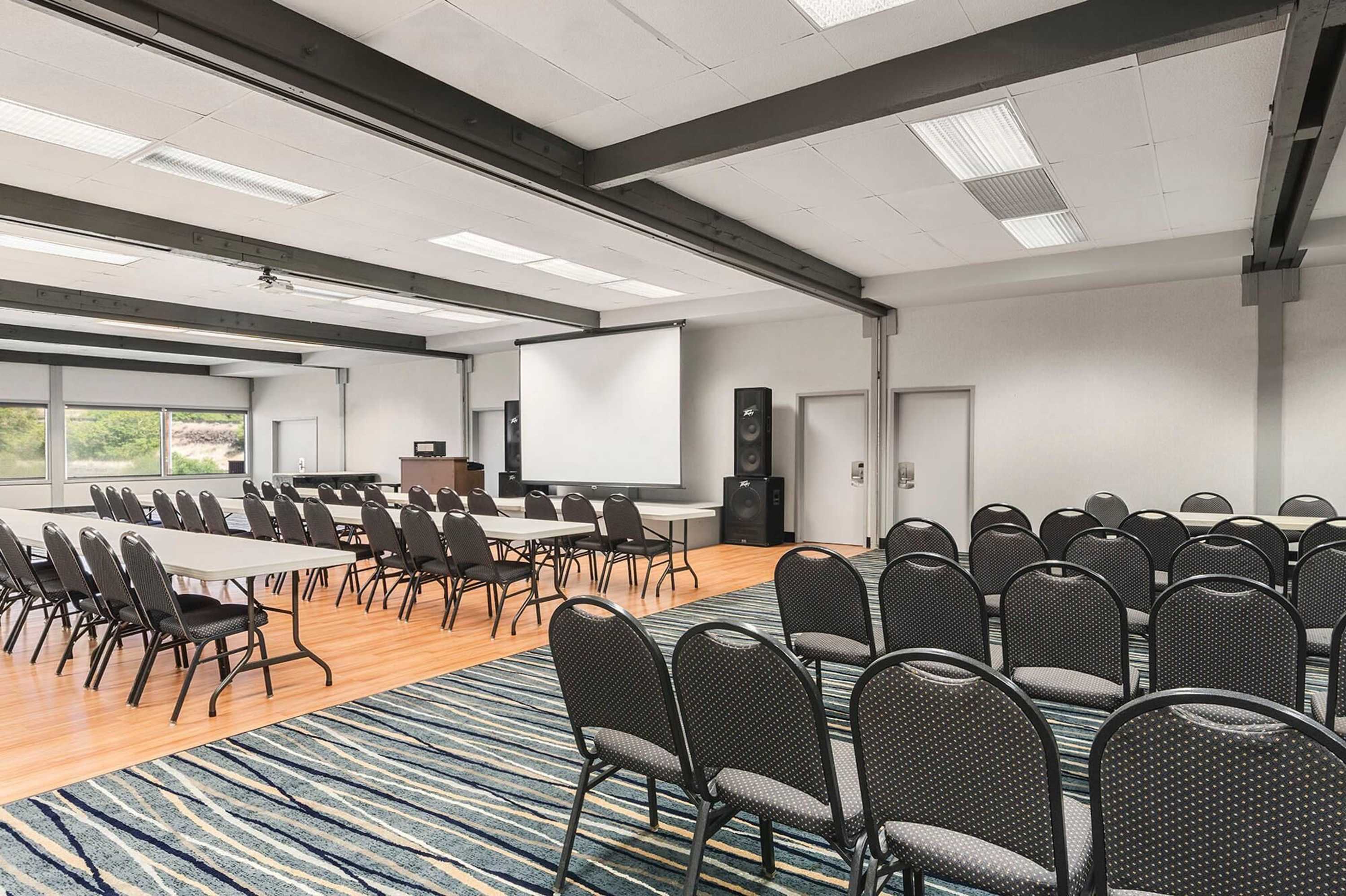 Gift card for Columbia River Hotel And Conference Center, an Ascend Collection Hotel