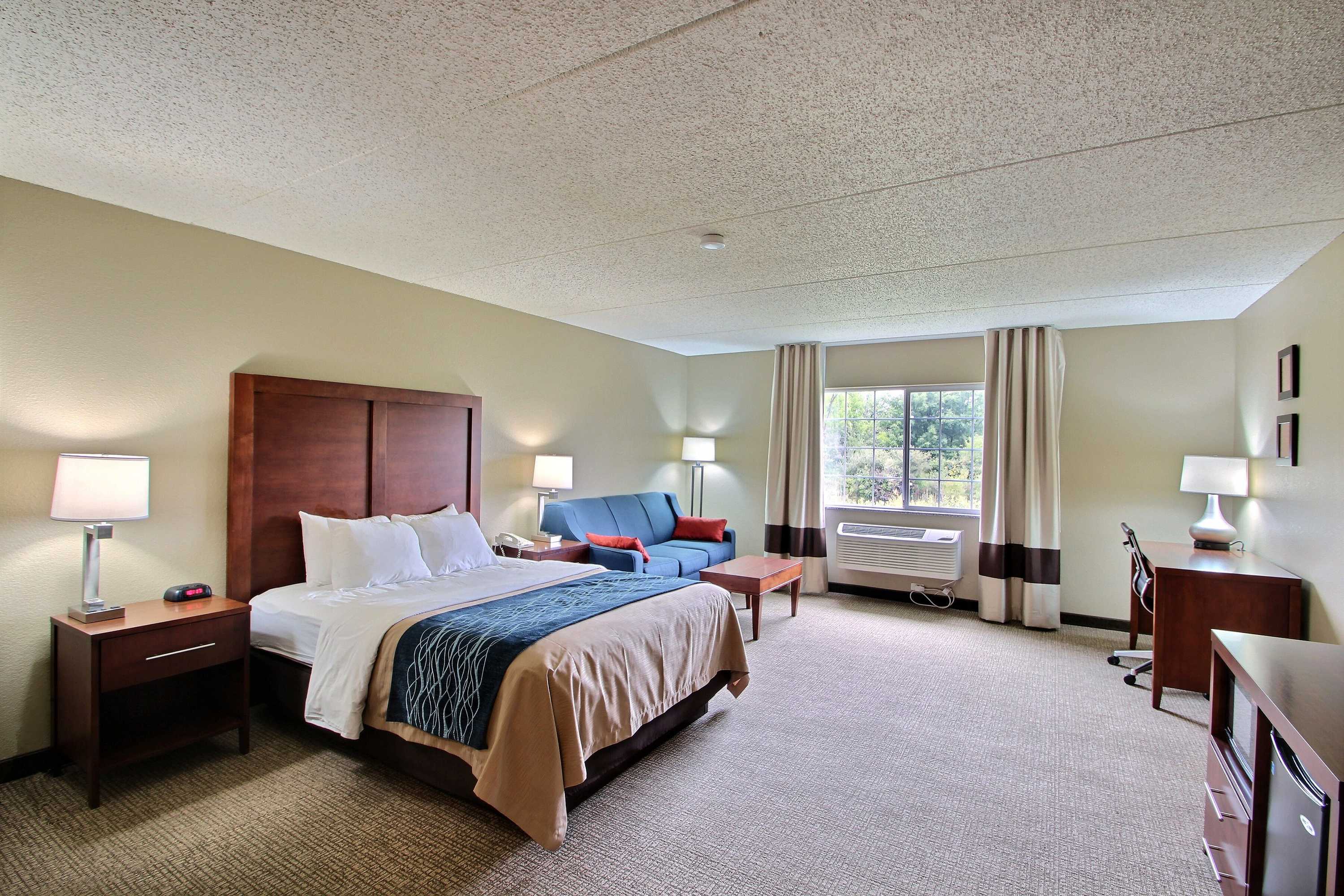 Gift card for Comfort Inn & Suites Jackson - West Bend Gift card for Comfort Inn & Suites Jackson - West Bend