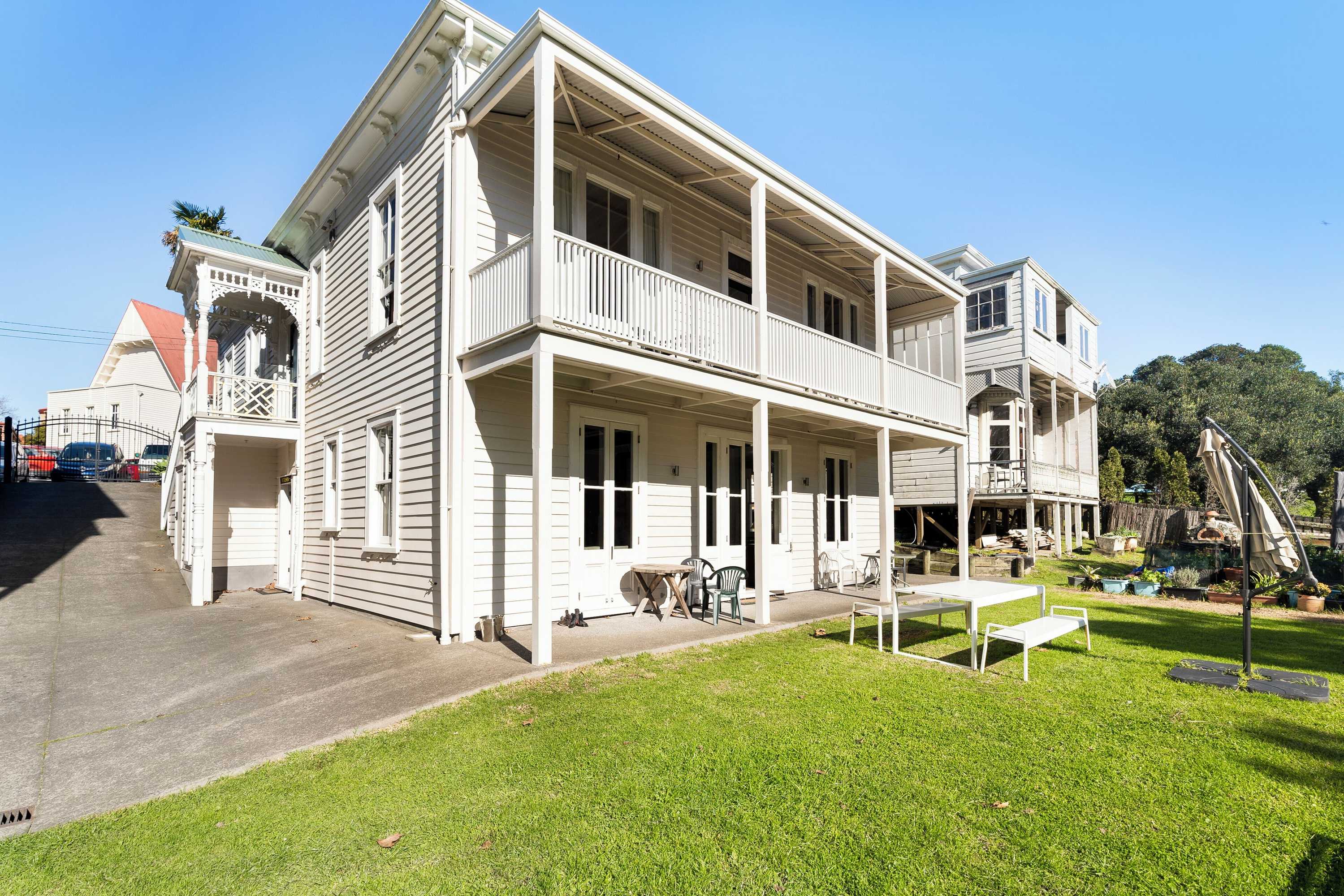Gift card for Verandahs Parkside Lodge - Hostel Gift card for Verandahs Parkside Lodge - Hostel