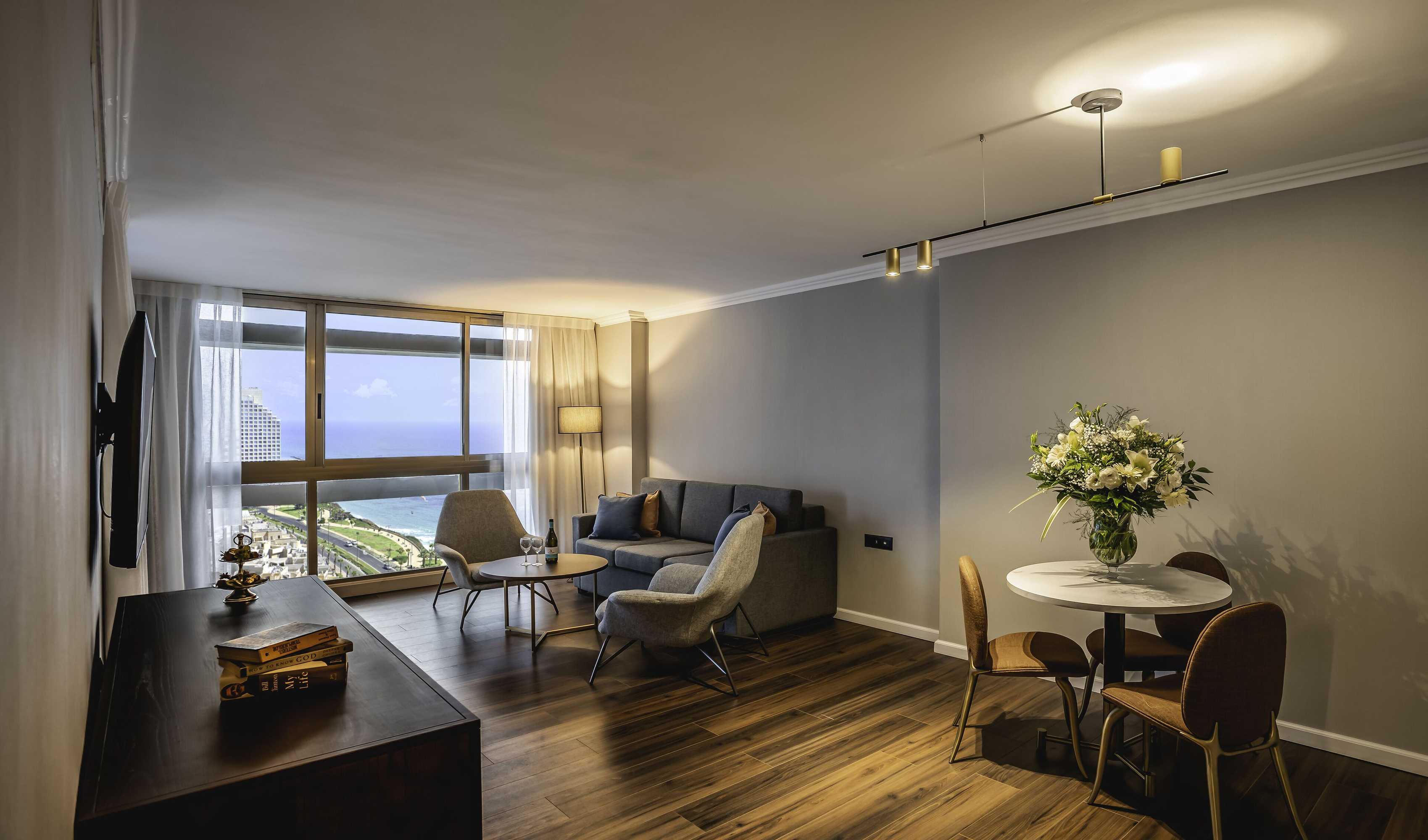 Gift card for Seasons Hotel - Resort on The Beach Gift card for Seasons Hotel - Resort on The Beach