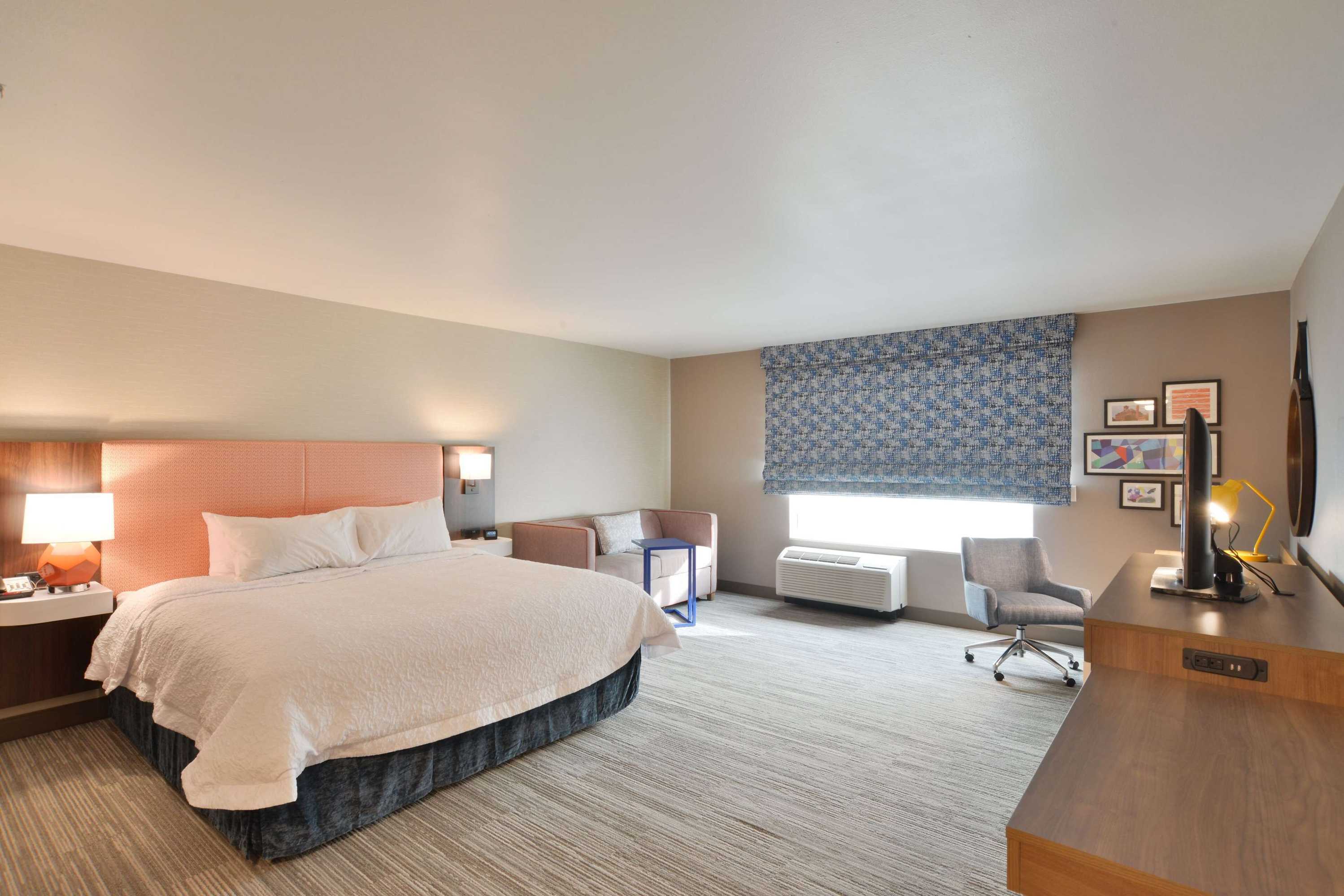 Gift card for Hampton Inn & Suites Menomonie-Uw Stout Gift card for Hampton Inn & Suites Menomonie-Uw Stout