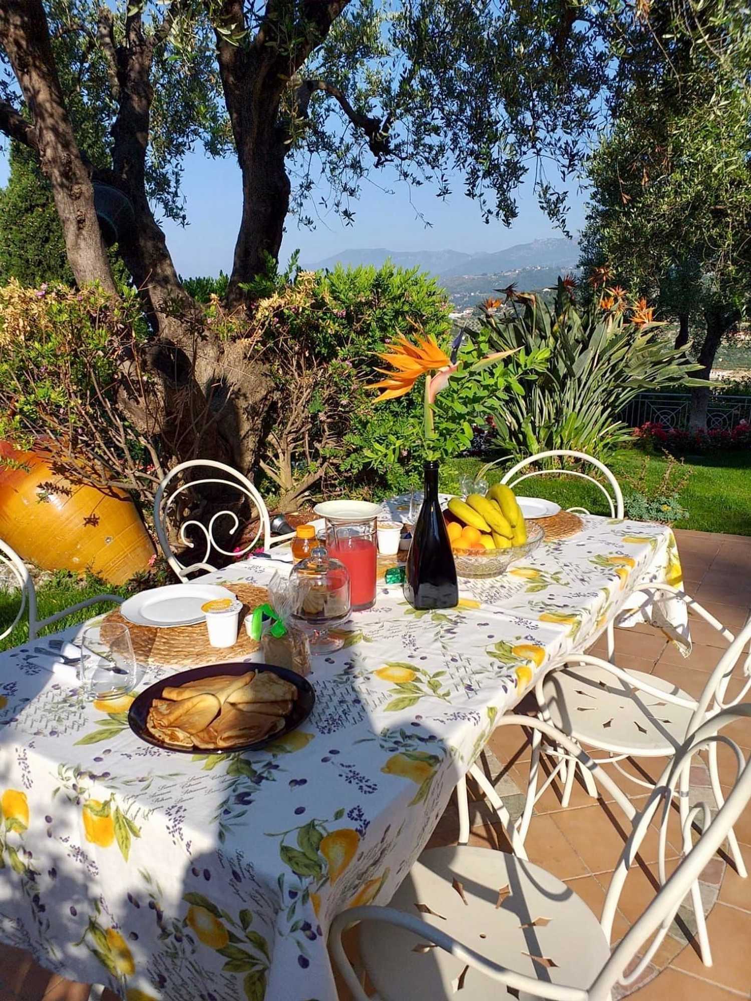 Gift card for Villa Gaia - Luxury Villa, Pool & Wellness Rooms Gift card for Villa Gaia - Luxury Villa, Pool & Wellness Rooms