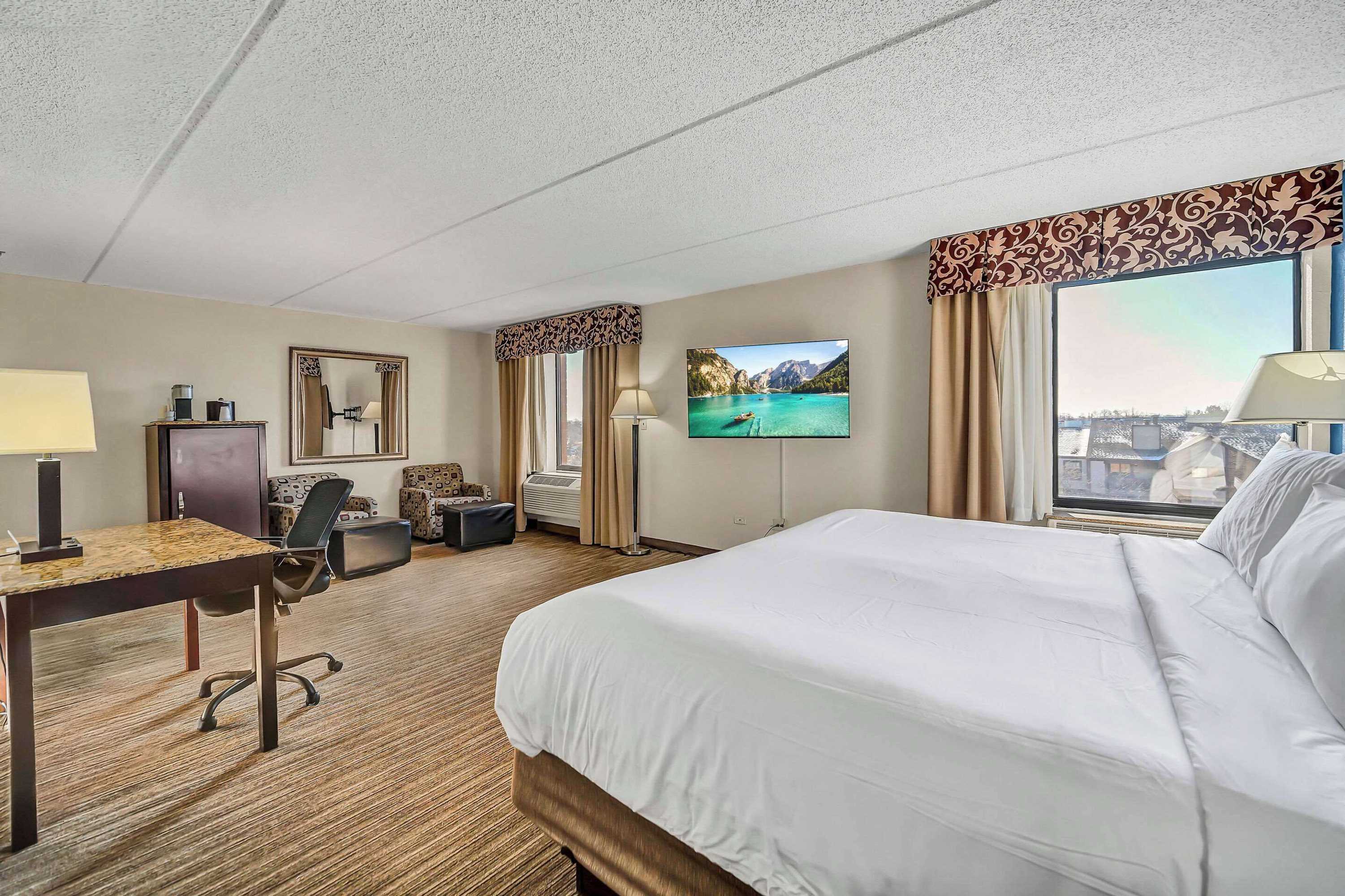 Gift card for Radisson Hotel Schaumburg Gift card for Radisson Hotel Schaumburg
