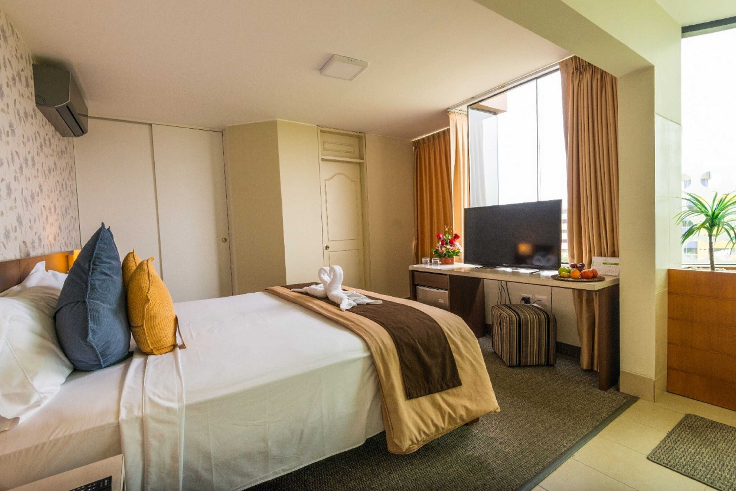Gift card for Palmetto Hotel Business La Perla Gift card for Palmetto Hotel Business La Perla