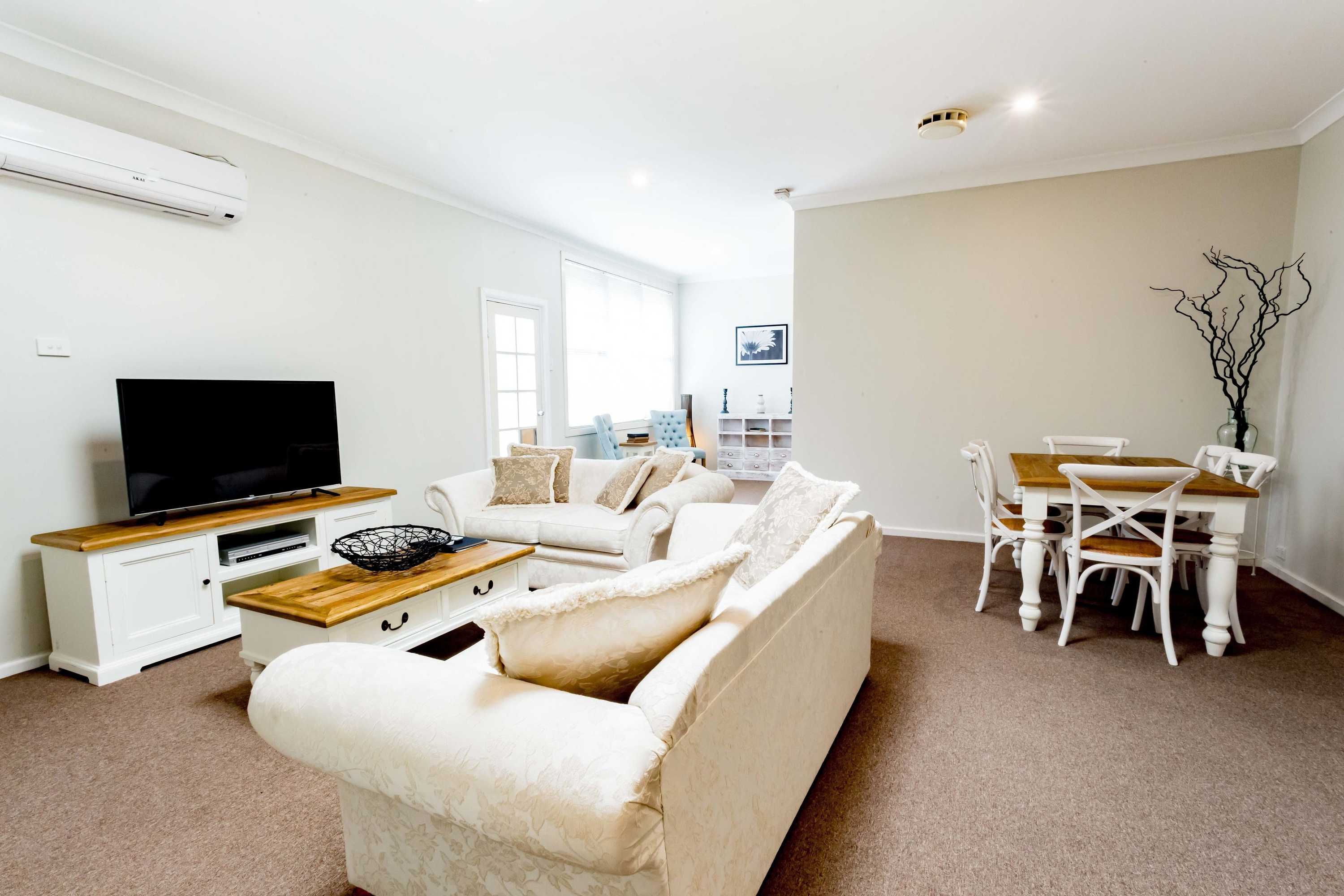 Gift card for Bundanoon Country Inn Motel Gift card for Bundanoon Country Inn Motel