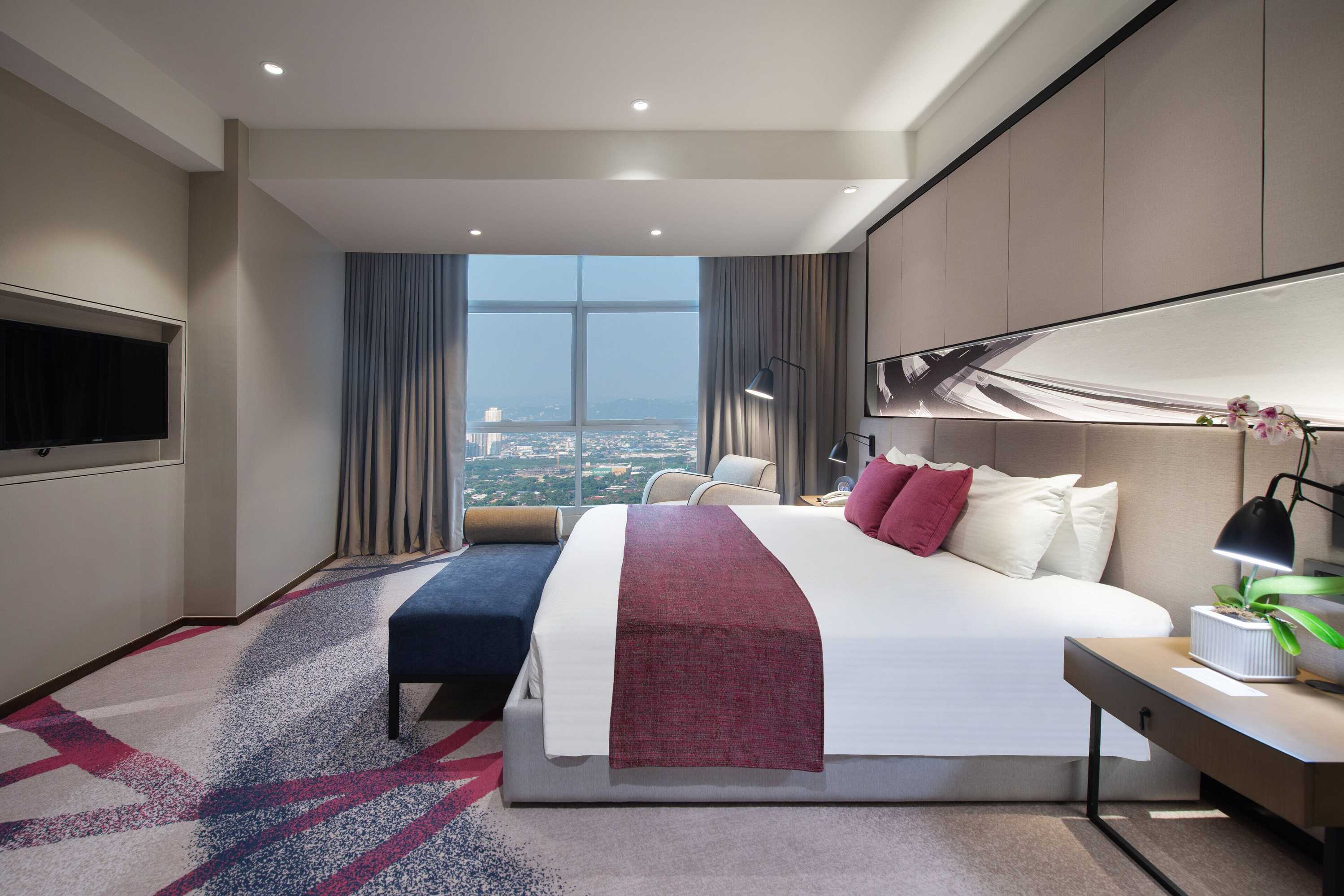 Gift card for Crowne Plaza Manila Galleria by Ihg Gift card for Crowne Plaza Manila Galleria by Ihg