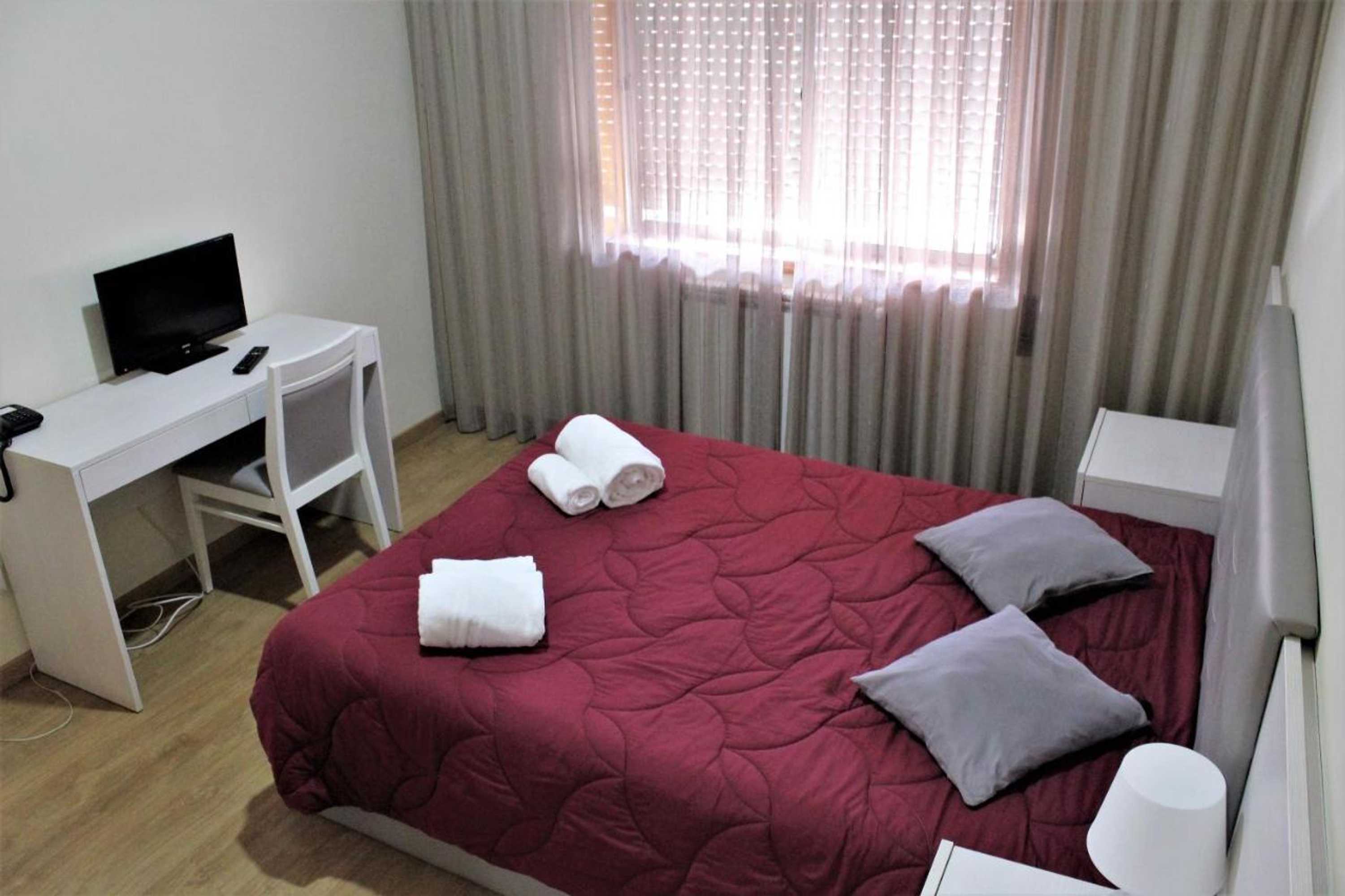 Gift card for Hotel Jorge V Gift card for Hotel Jorge V