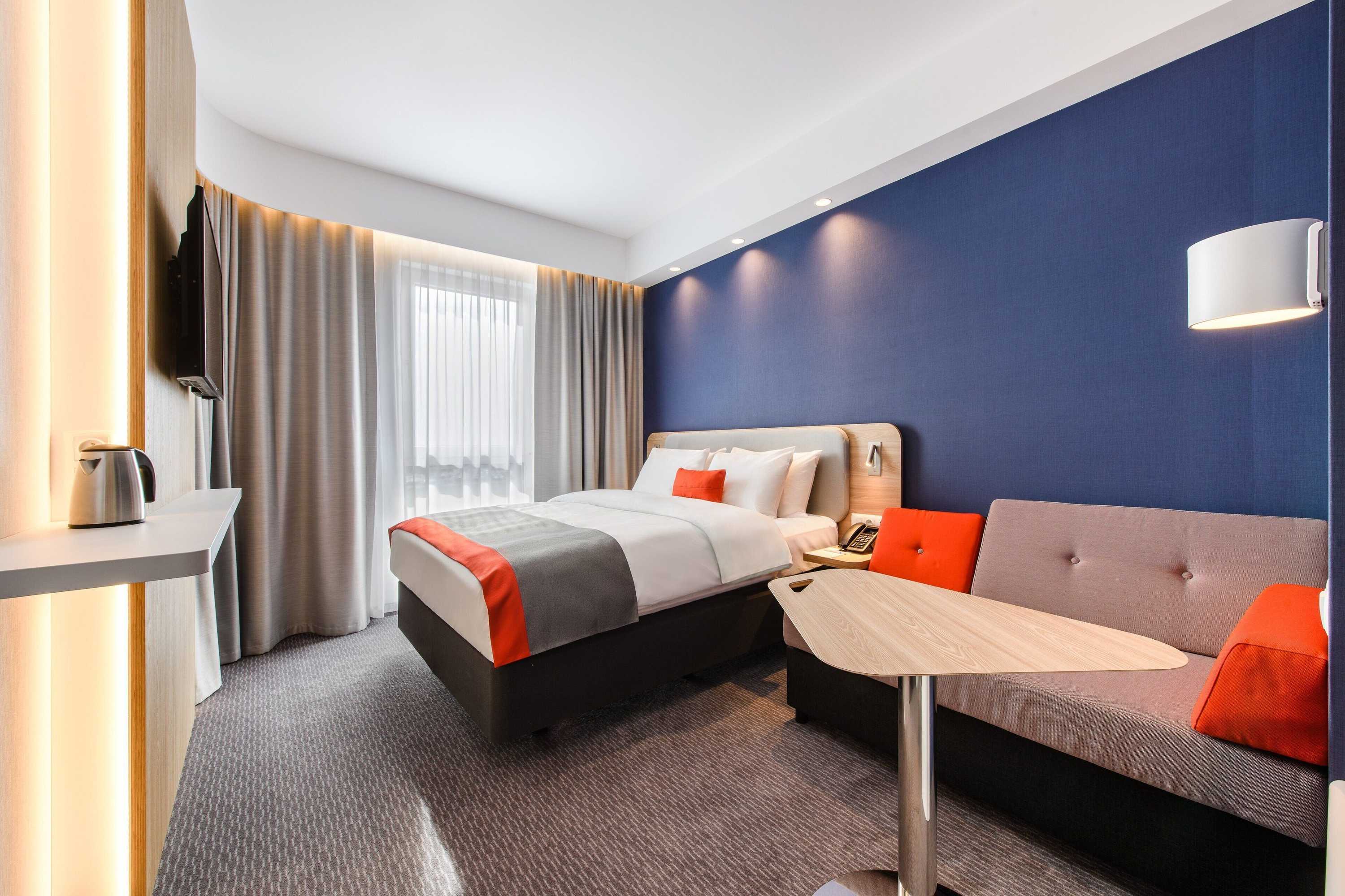 Gift card for Holiday Inn Express Rzeszow Airport by Ihg Gift card for Holiday Inn Express Rzeszow Airport by Ihg