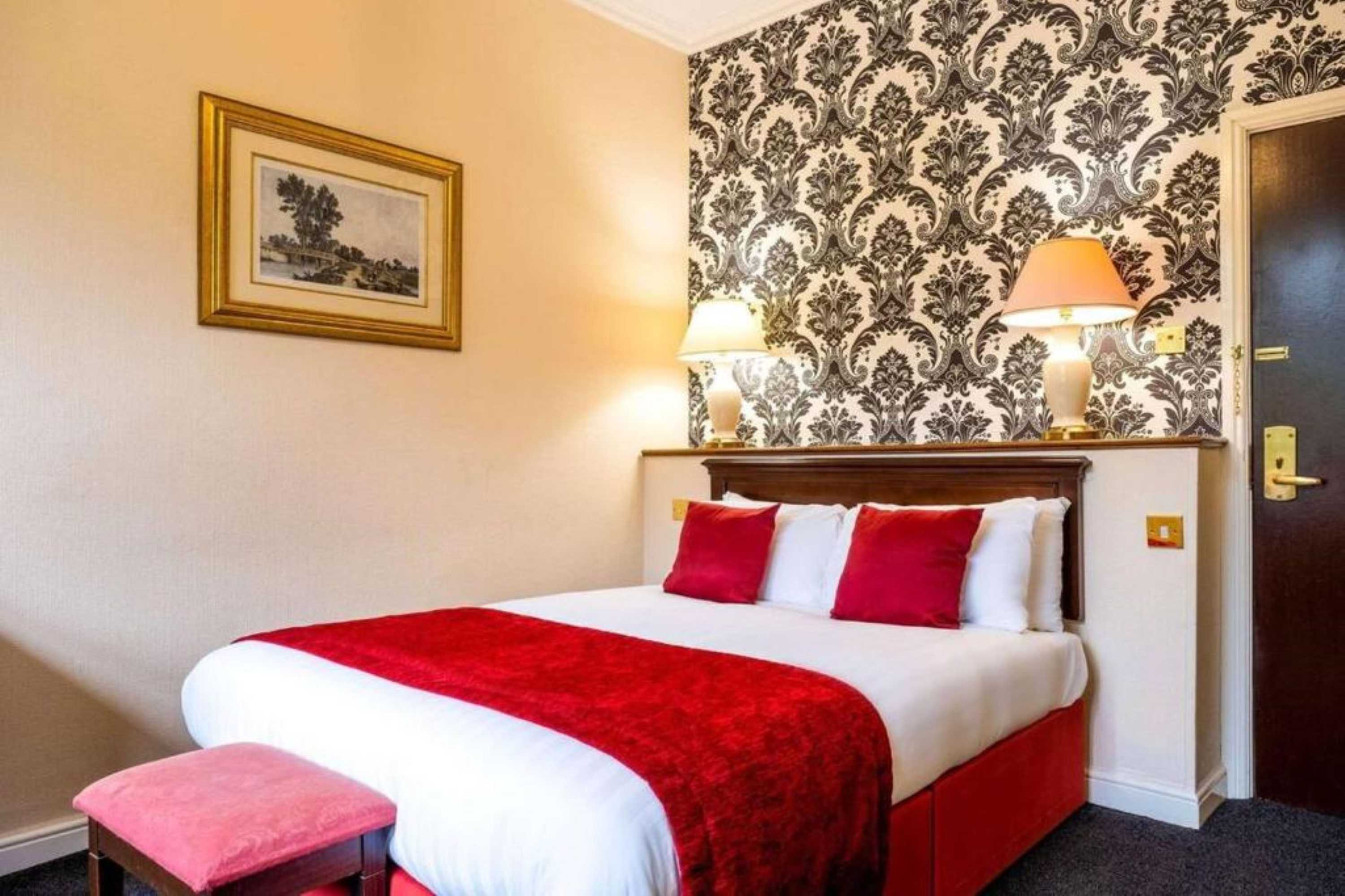 Gift card for Broadfield Park Hotel Gift card for Broadfield Park Hotel