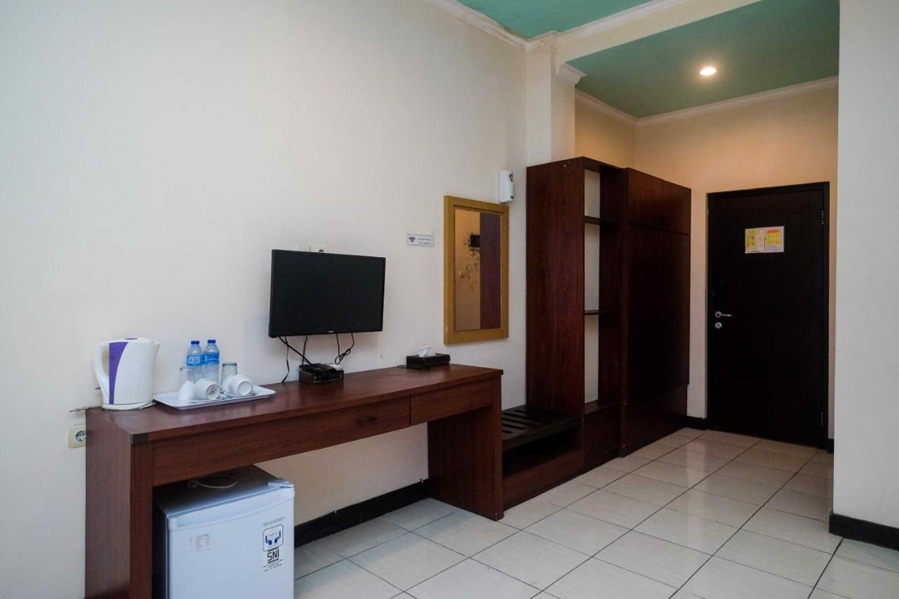 Gift card for Urbanview Hotel Anggraeni Jatibarang