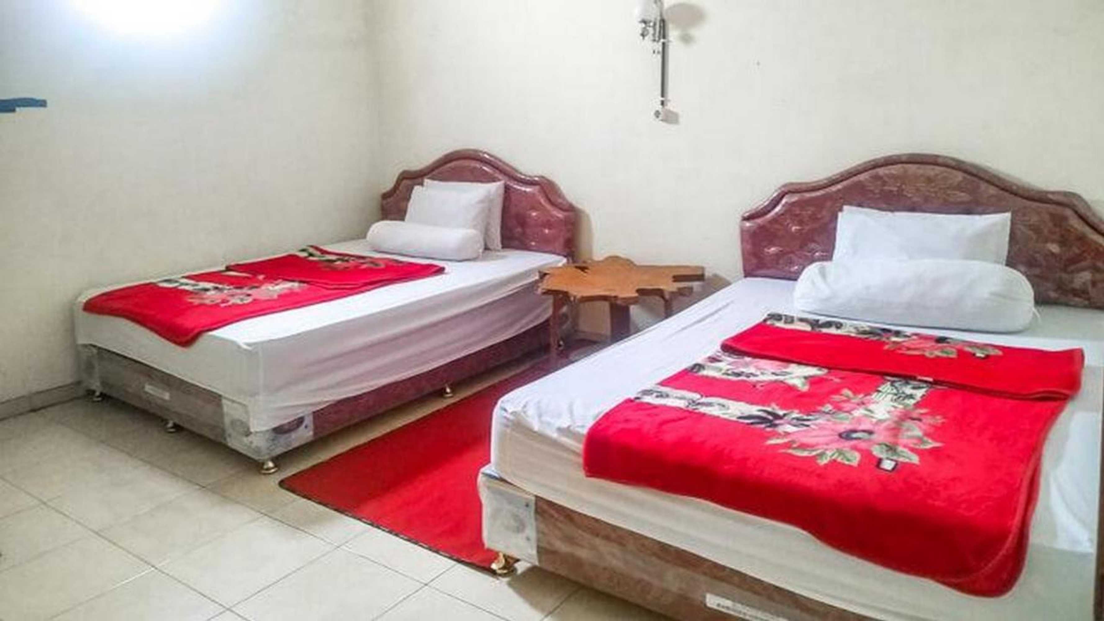 Gift card for Villa Al Barokah Syariah Family Mitra Reddoorz Near Sarangan Lake