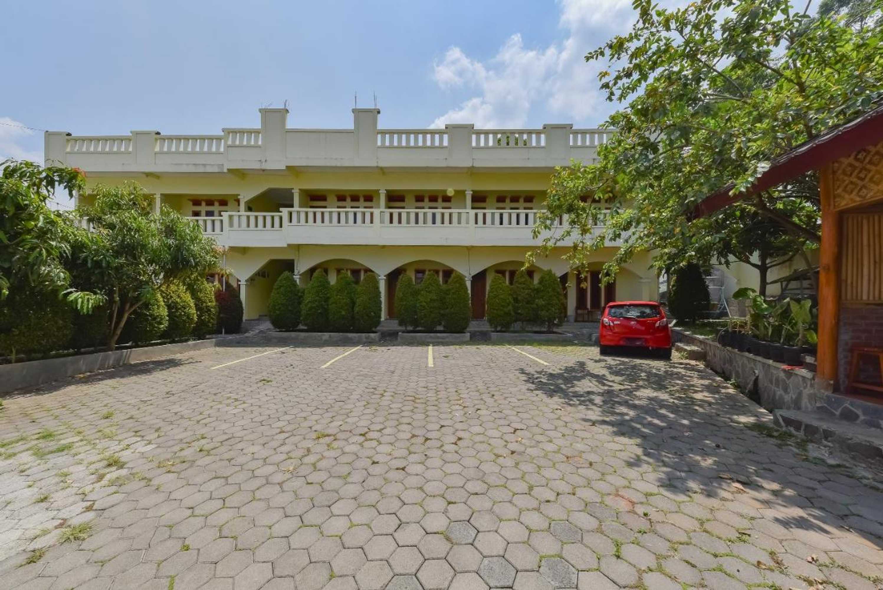 Gift card for Pondok Winagung Hotel by Oyo Rooms