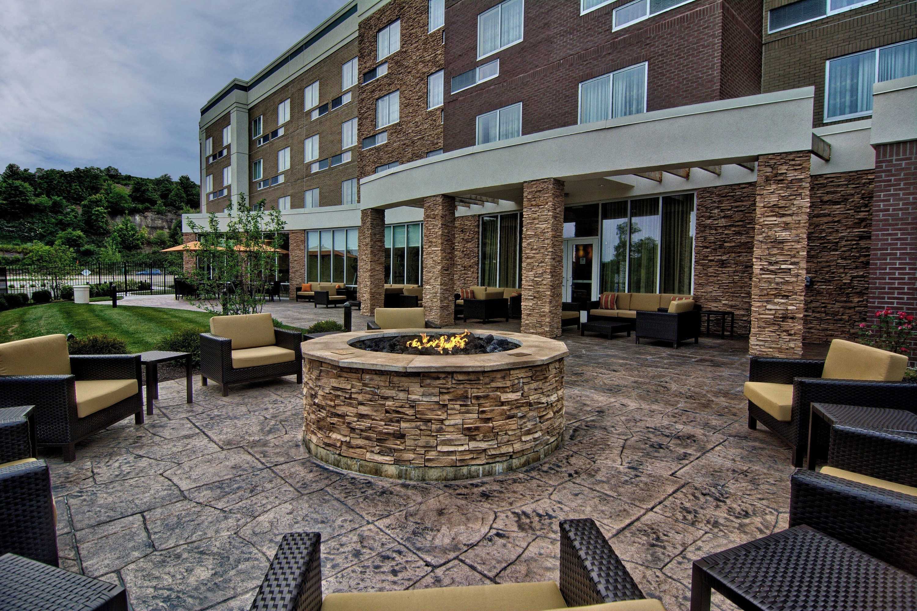 Gift card for Courtyard by Marriott Bridgeport Clarksburg Gift card for Courtyard by Marriott Bridgeport Clarksburg