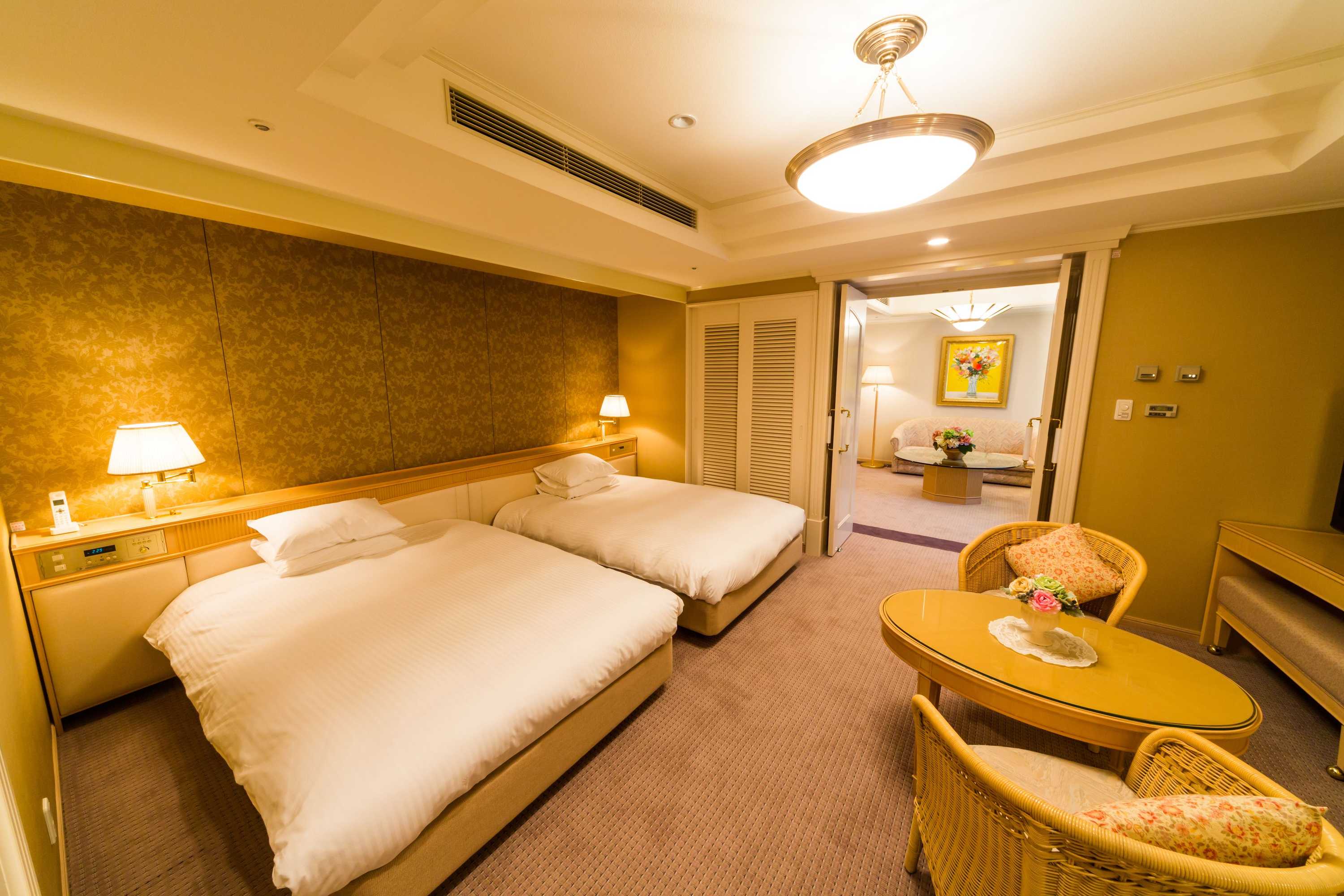 Gift card for The Crown Palais New Hankyu Kochi Gift card for The Crown Palais New Hankyu Kochi