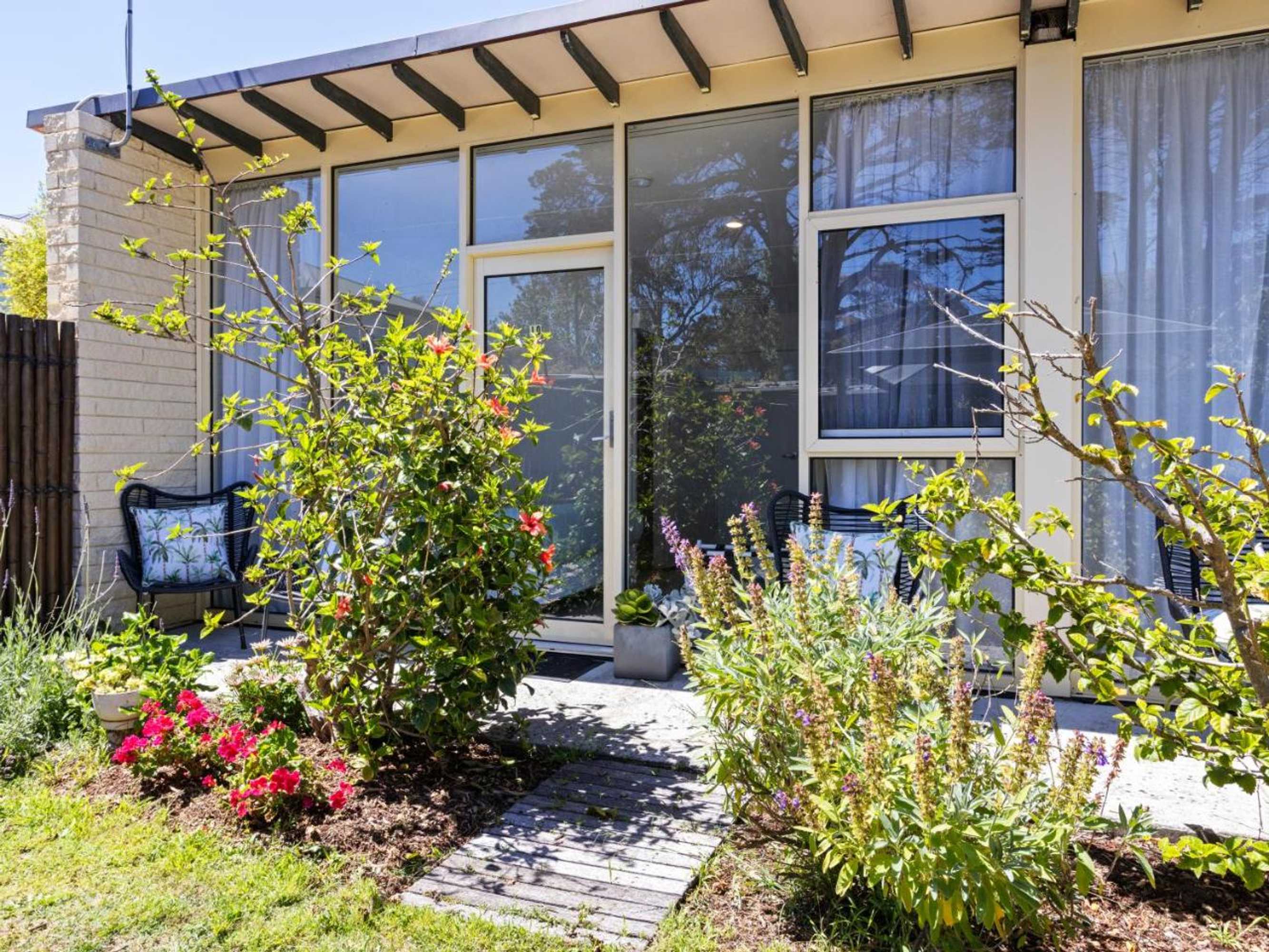 Gift card for Beach Holiday Apartments Motel