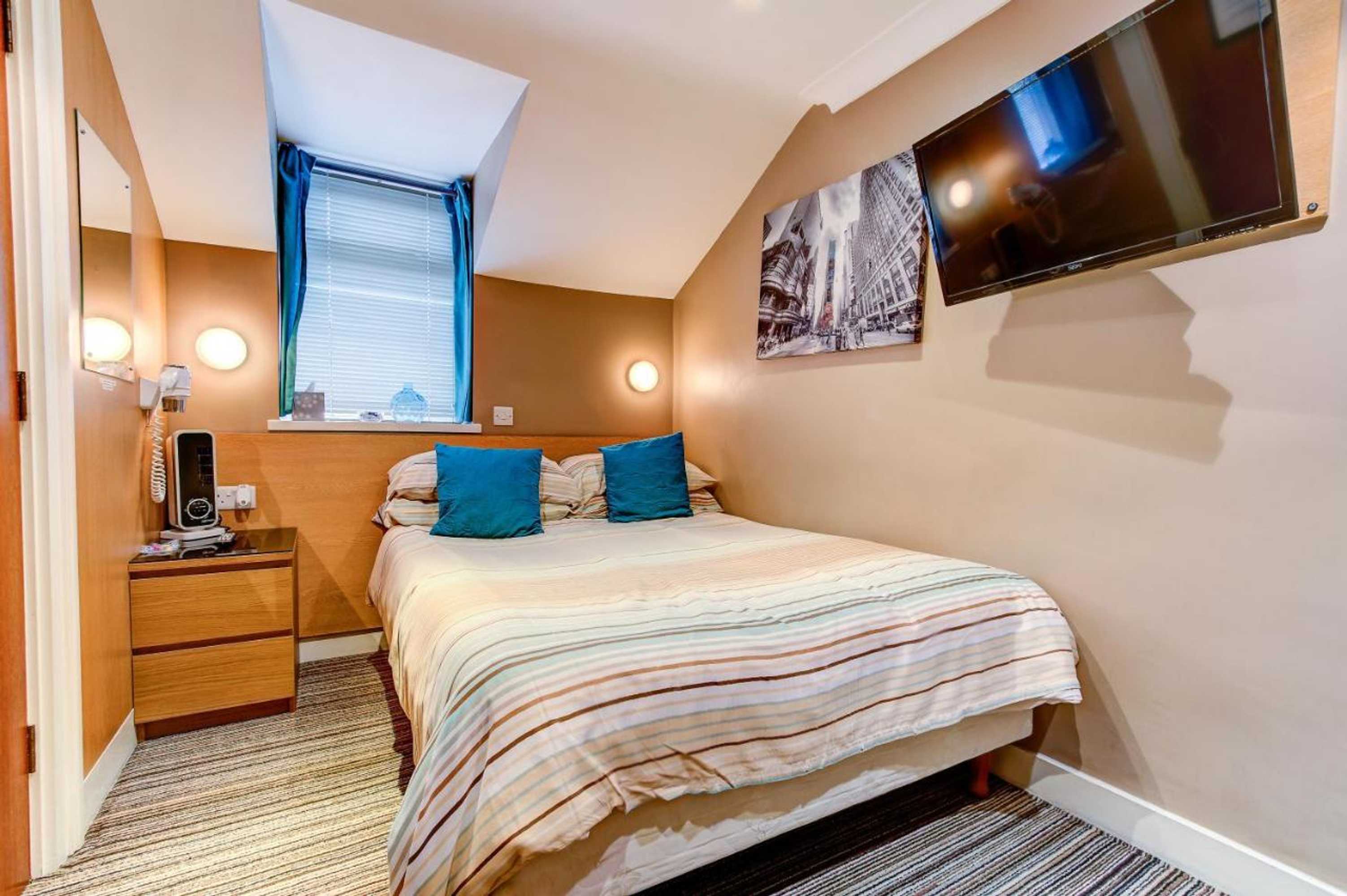 Gift card for The Craimar