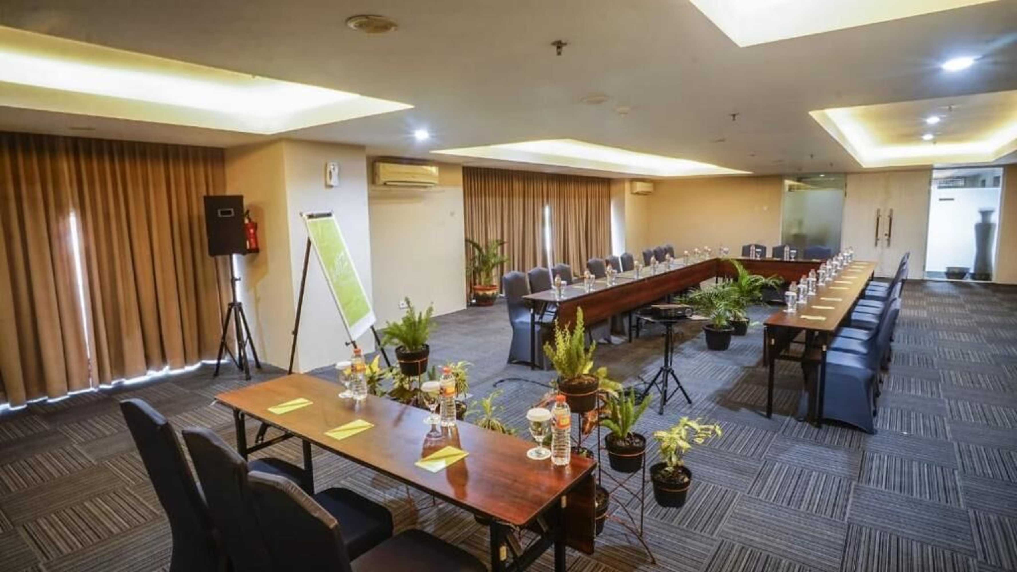 Gift card for Whiz Hotel Pemuda Semarang Gift card for Whiz Hotel Pemuda Semarang