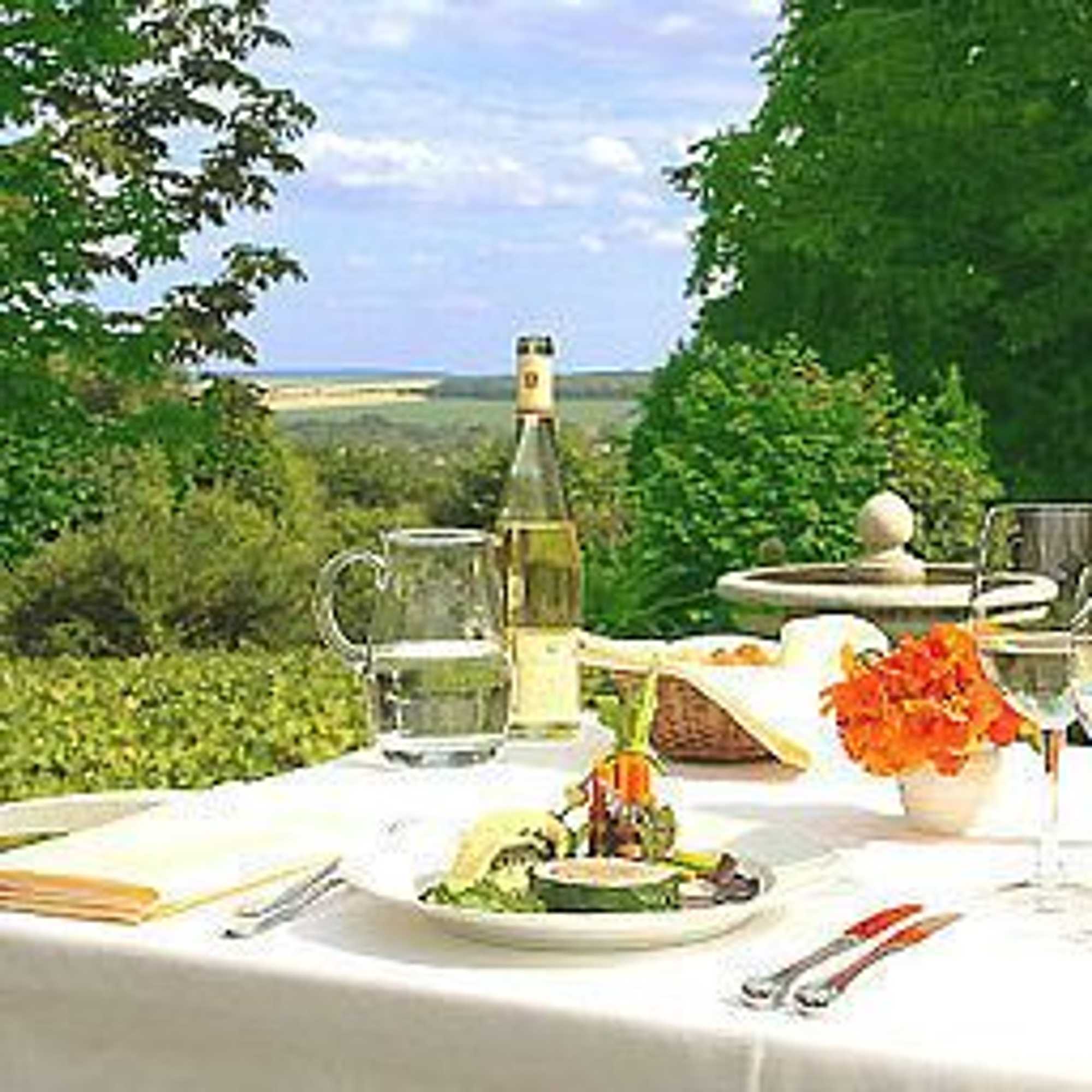 Gift card for Konsumhotel Dorotheenhof Weimar Gift card for Konsumhotel Dorotheenhof Weimar