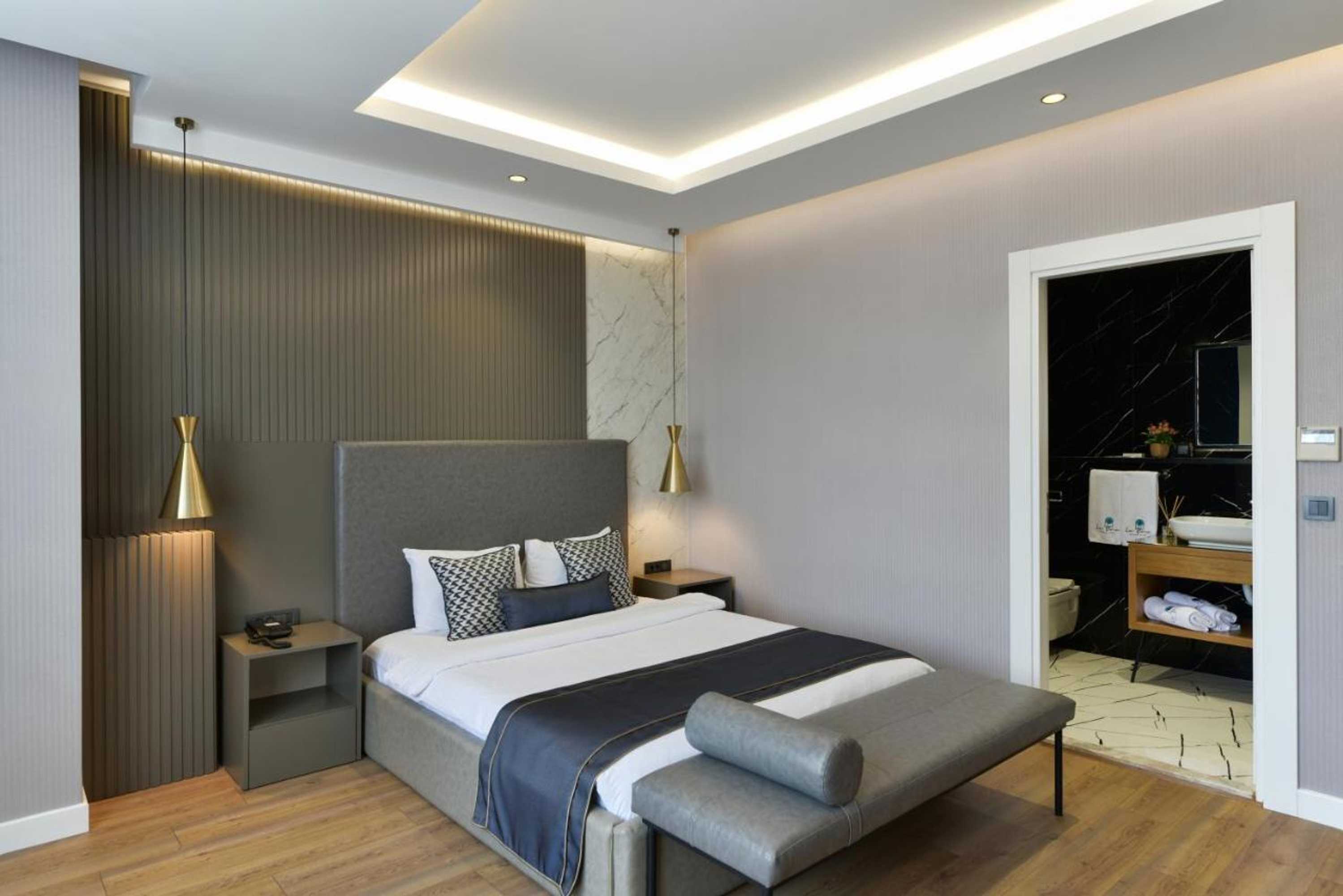 Gift card for La Flora House Hotel Gift card for La Flora House Hotel