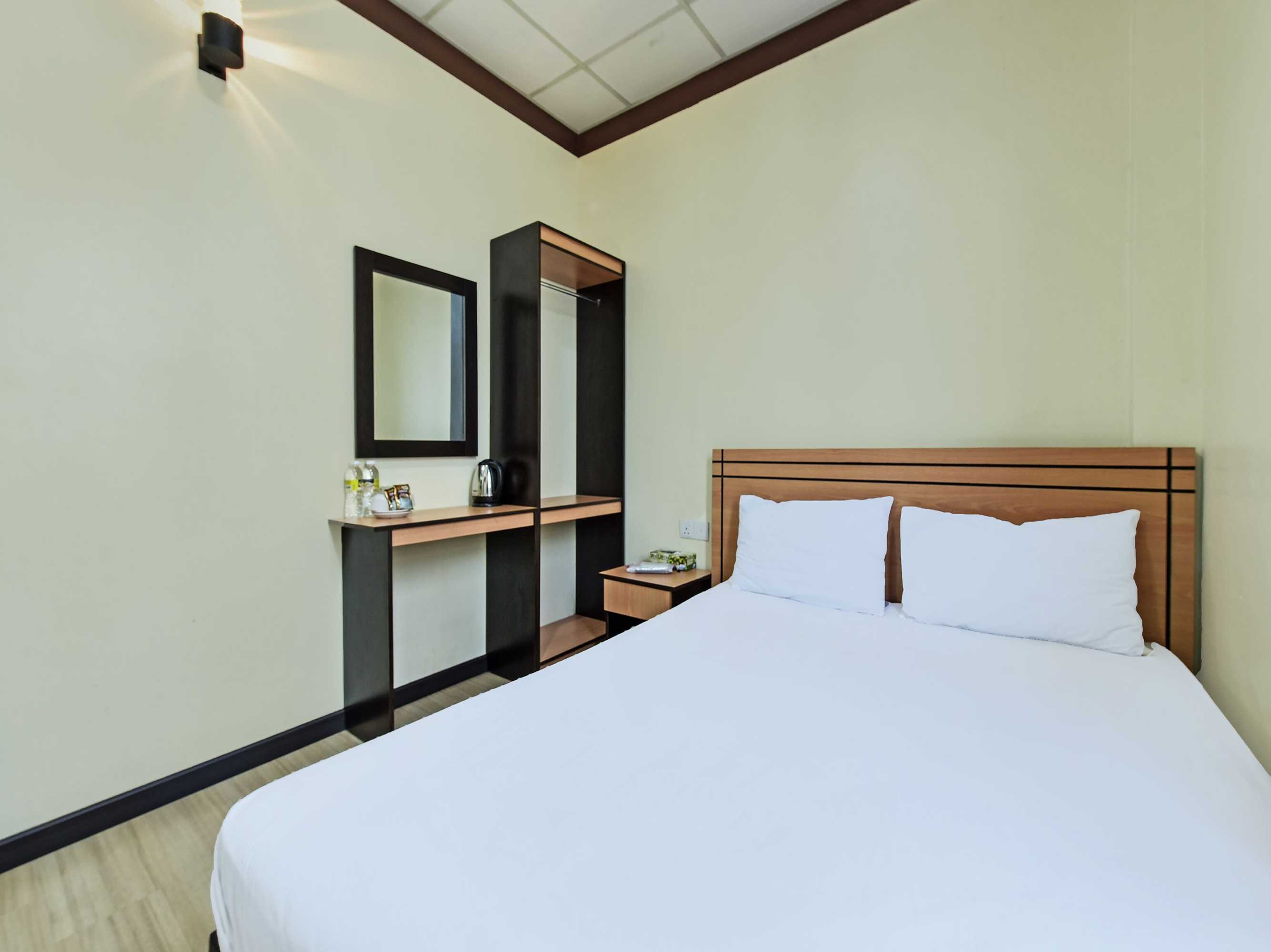 Gift card for Oyo 2708 Hotel Kemuning Syariah Gift card for Oyo 2708 Hotel Kemuning Syariah