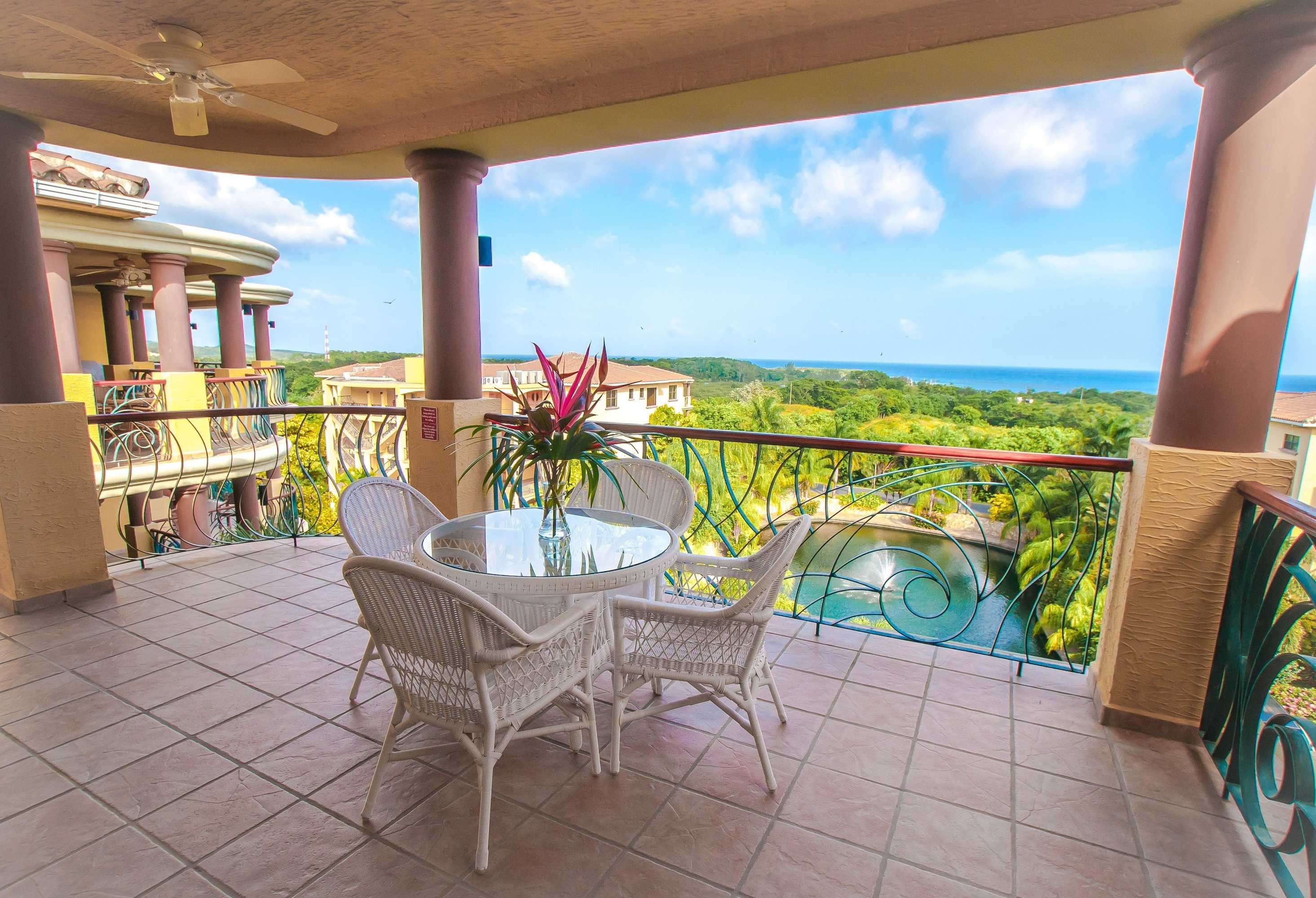 Gift card for Clarion Suites Roatan at Pineapple Villas Gift card for Clarion Suites Roatan at Pineapple Villas