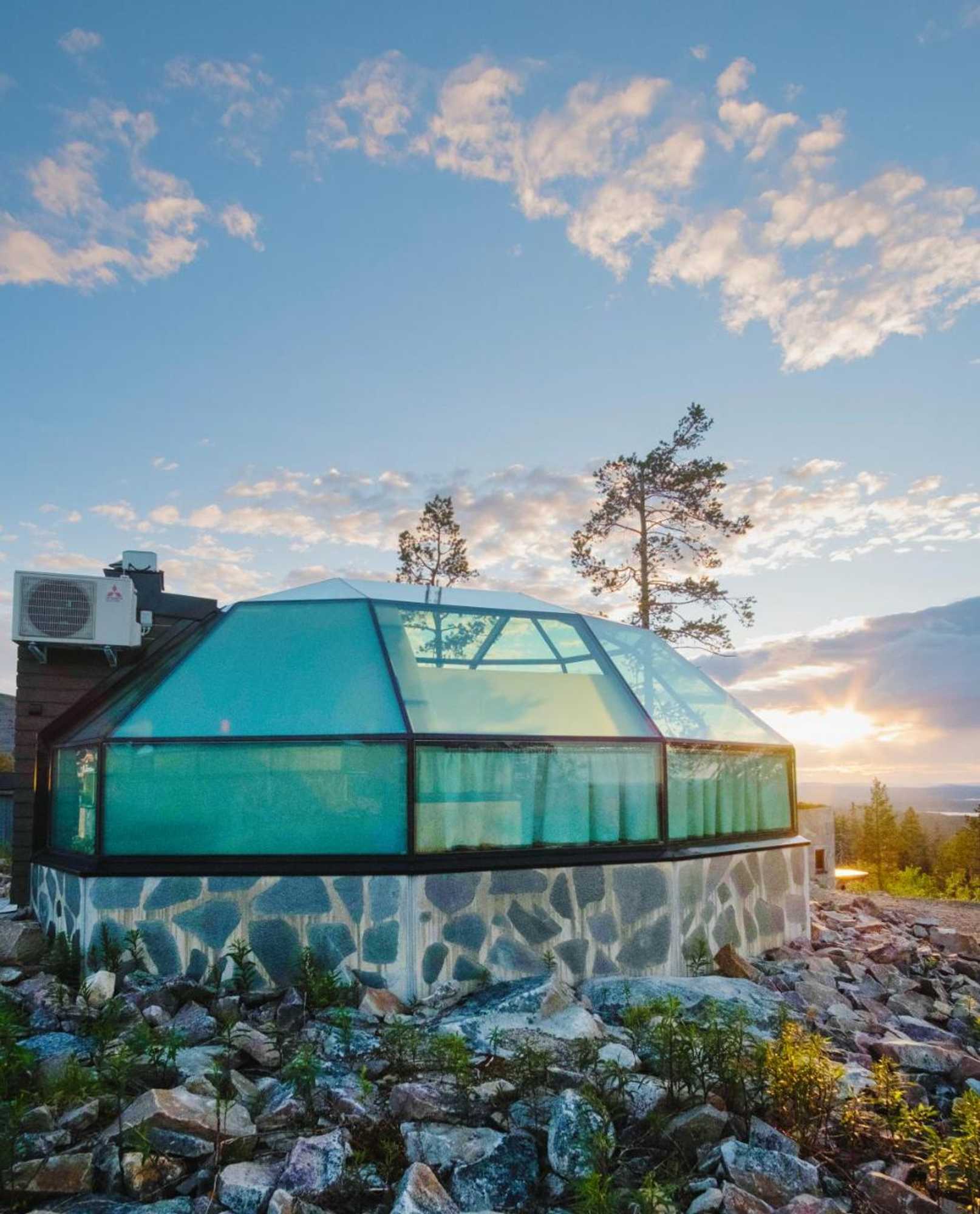 Gift card for Levin Iglut - Golden Crown