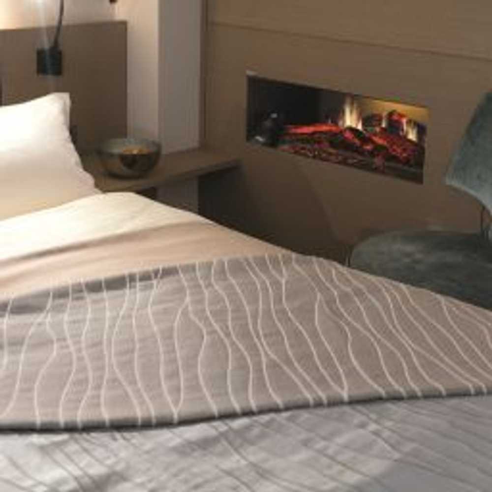 Gift card for Hirschen - Stadthotel **** Individuelles Wohnen & Speisen Gift card for Hirschen - Stadthotel **** Individuelles Wohnen & Speisen