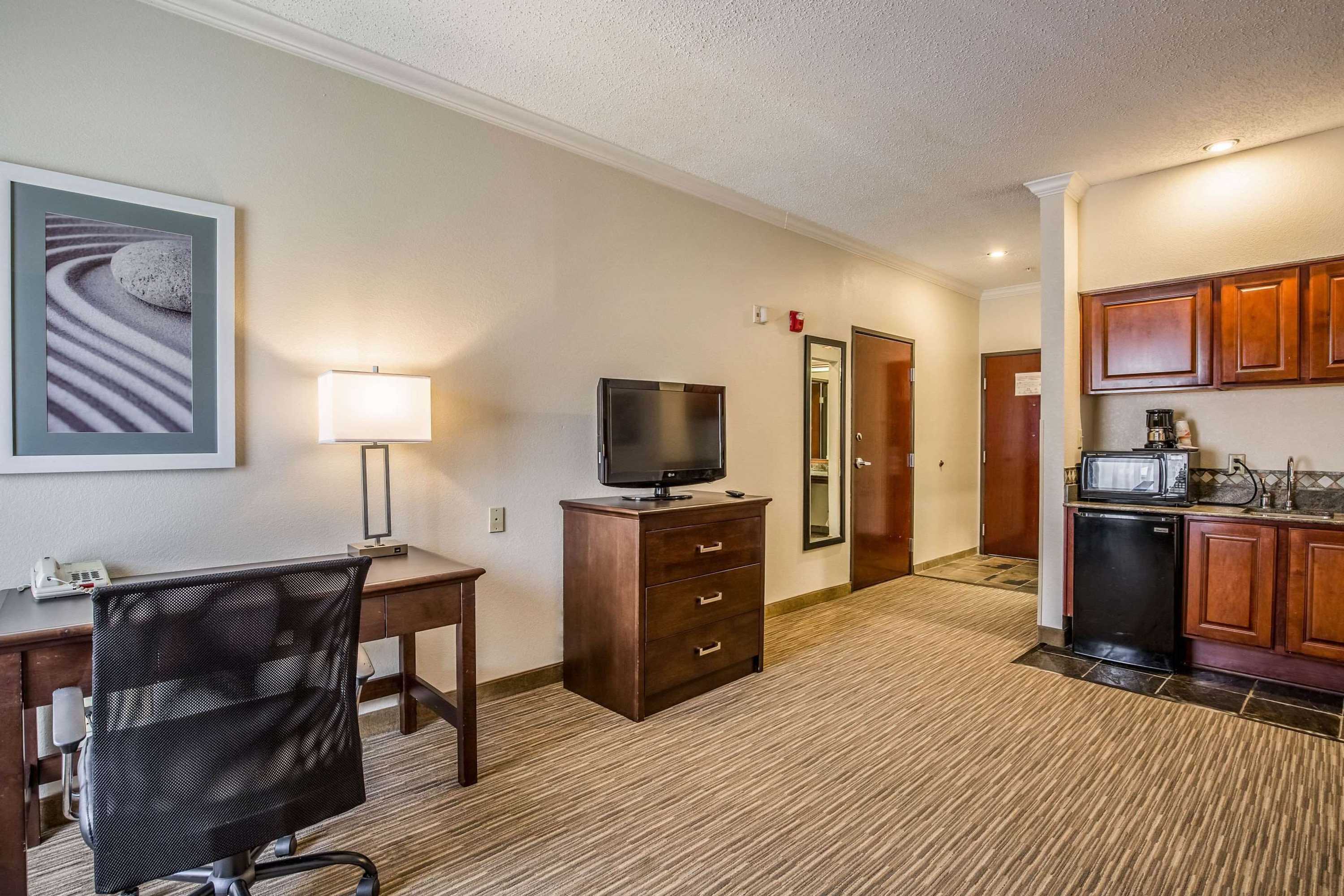 Gift card for Quality Inn & Suites Seabrook- Nasa- Kemah Gift card for Quality Inn & Suites Seabrook- Nasa- Kemah