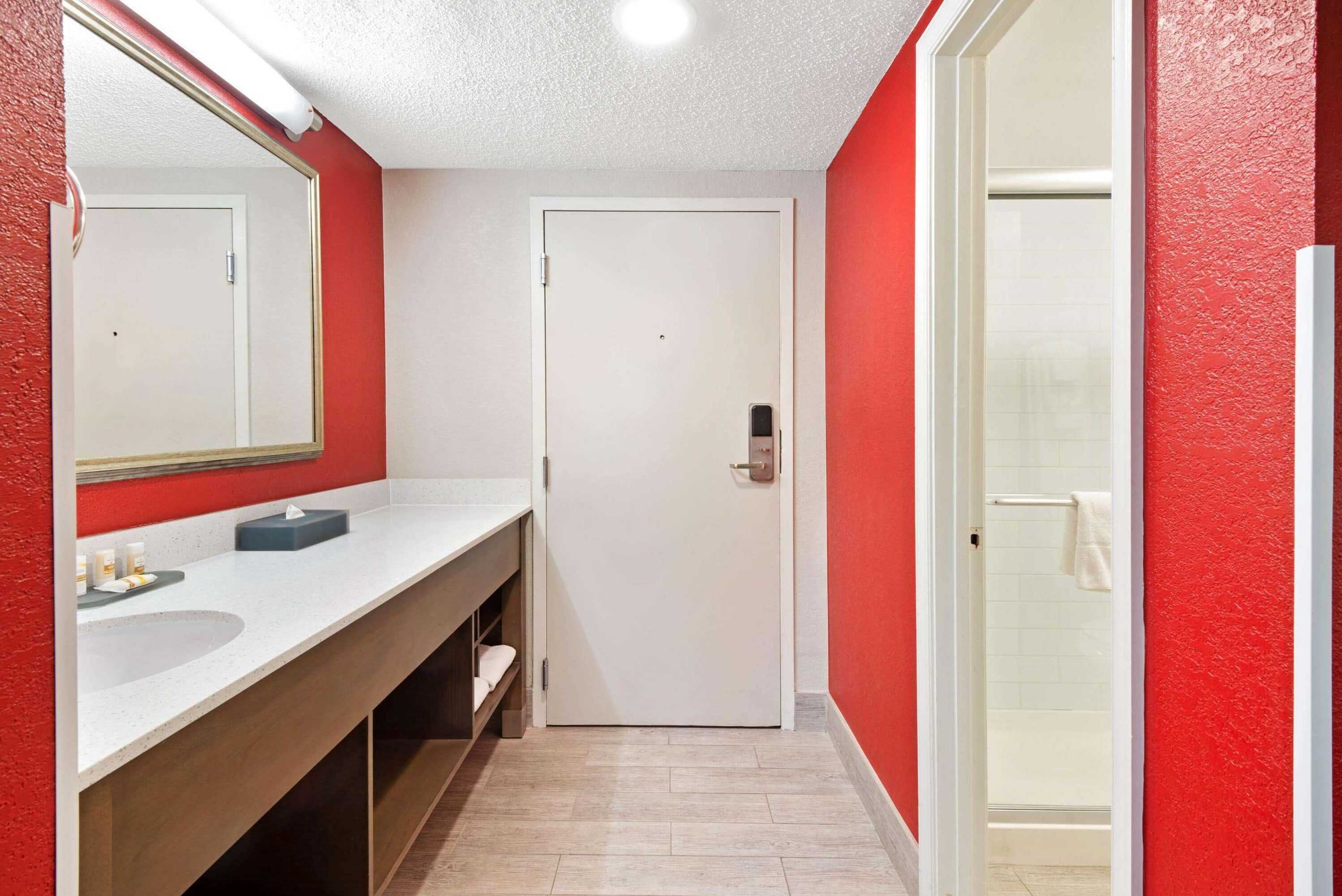 Gift card for La Quinta Inn & Suites by Wyndham DC Metro Capital Beltway Gift card for La Quinta Inn & Suites by Wyndham DC Metro Capital Beltway