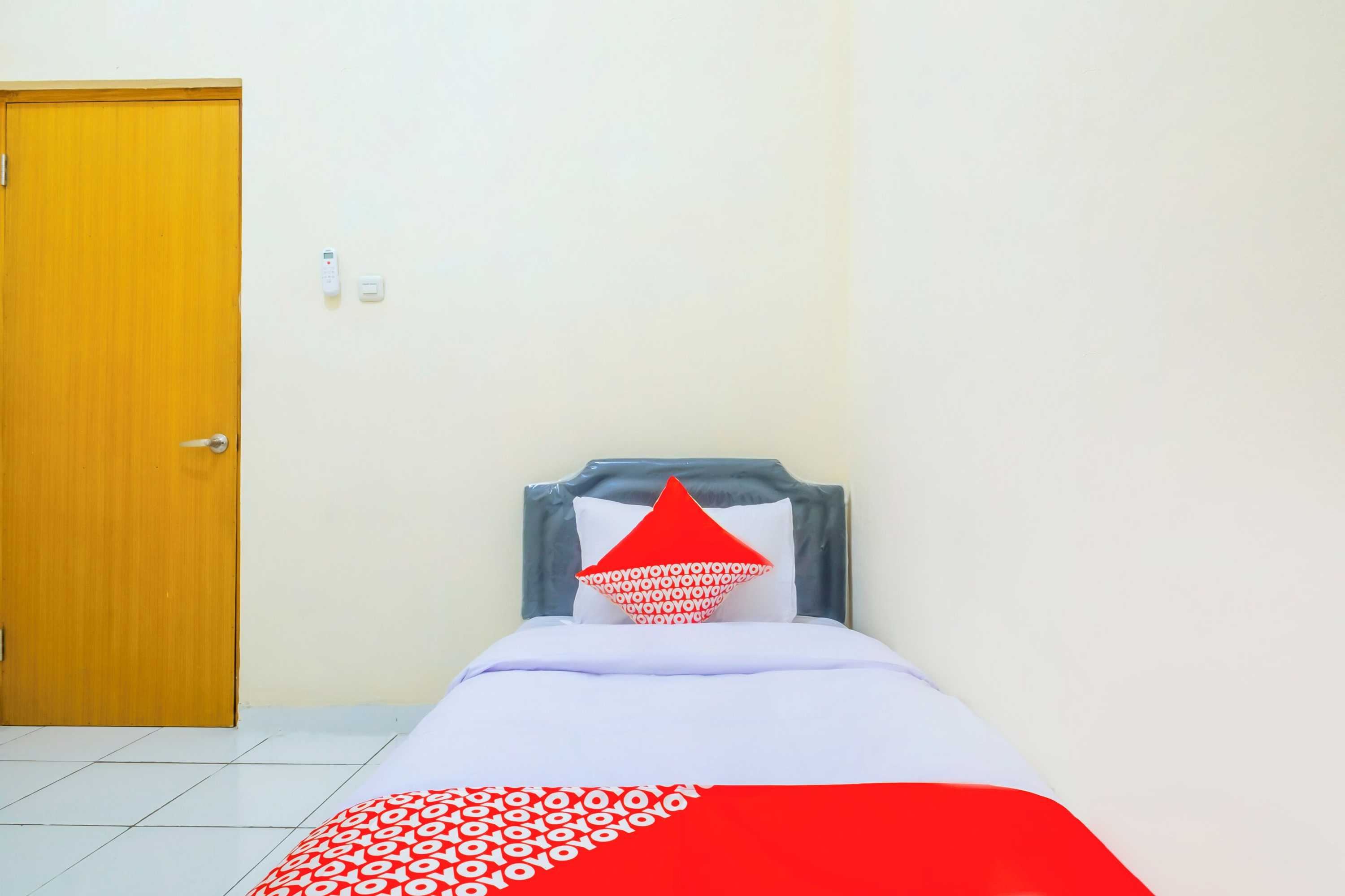 Gift card for Hotel O Syariah Tasikmalaya Near Universitas Siliwangi Formerly Siliwangi Guest House Gift card for Hotel O Syariah Tasikmalaya Near Universitas Siliwangi Formerly Siliwangi Guest House
