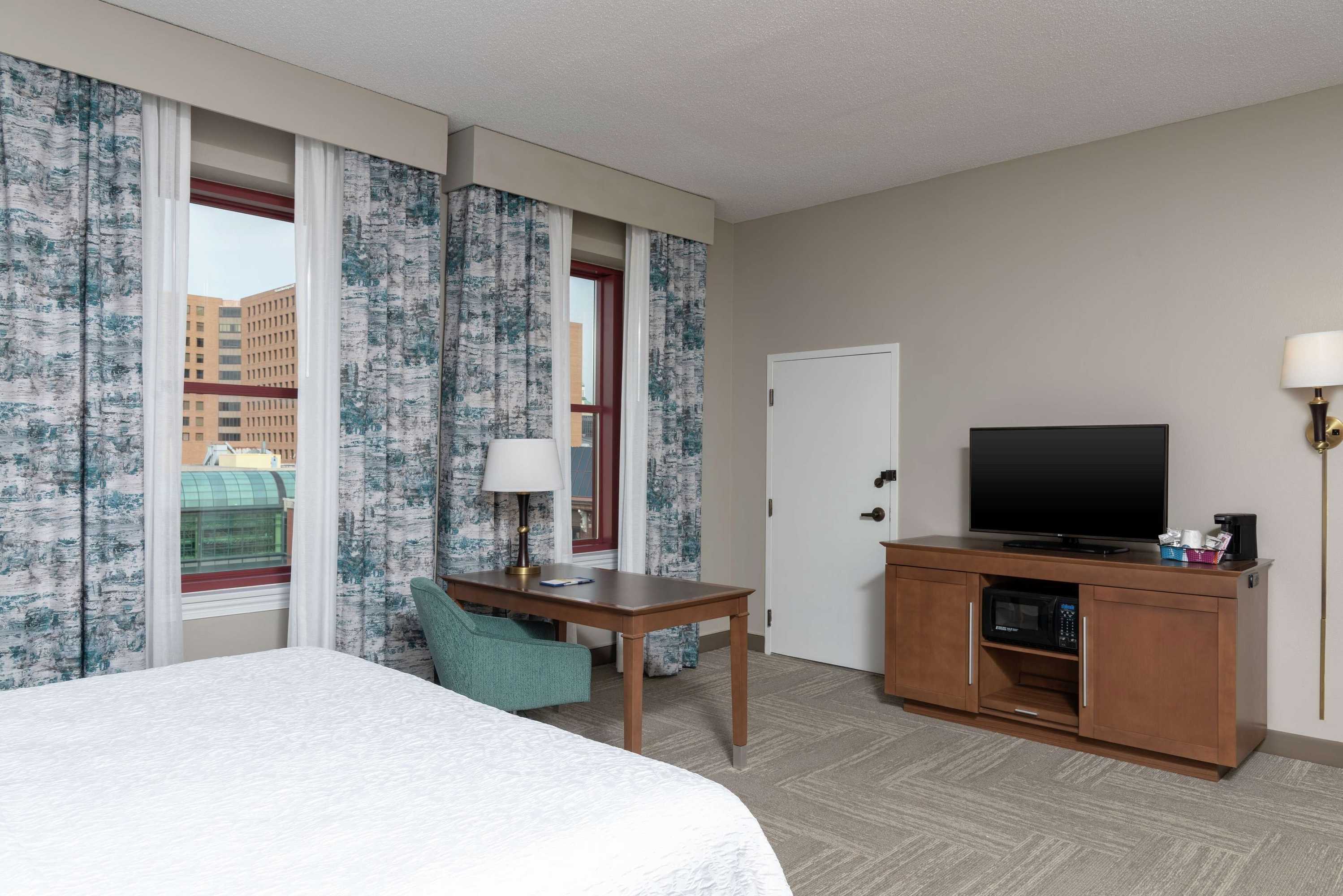Gift card for Hampton Inn Indianapolis Downtown Across From Circle Centre Gift card for Hampton Inn Indianapolis Downtown Across From Circle Centre