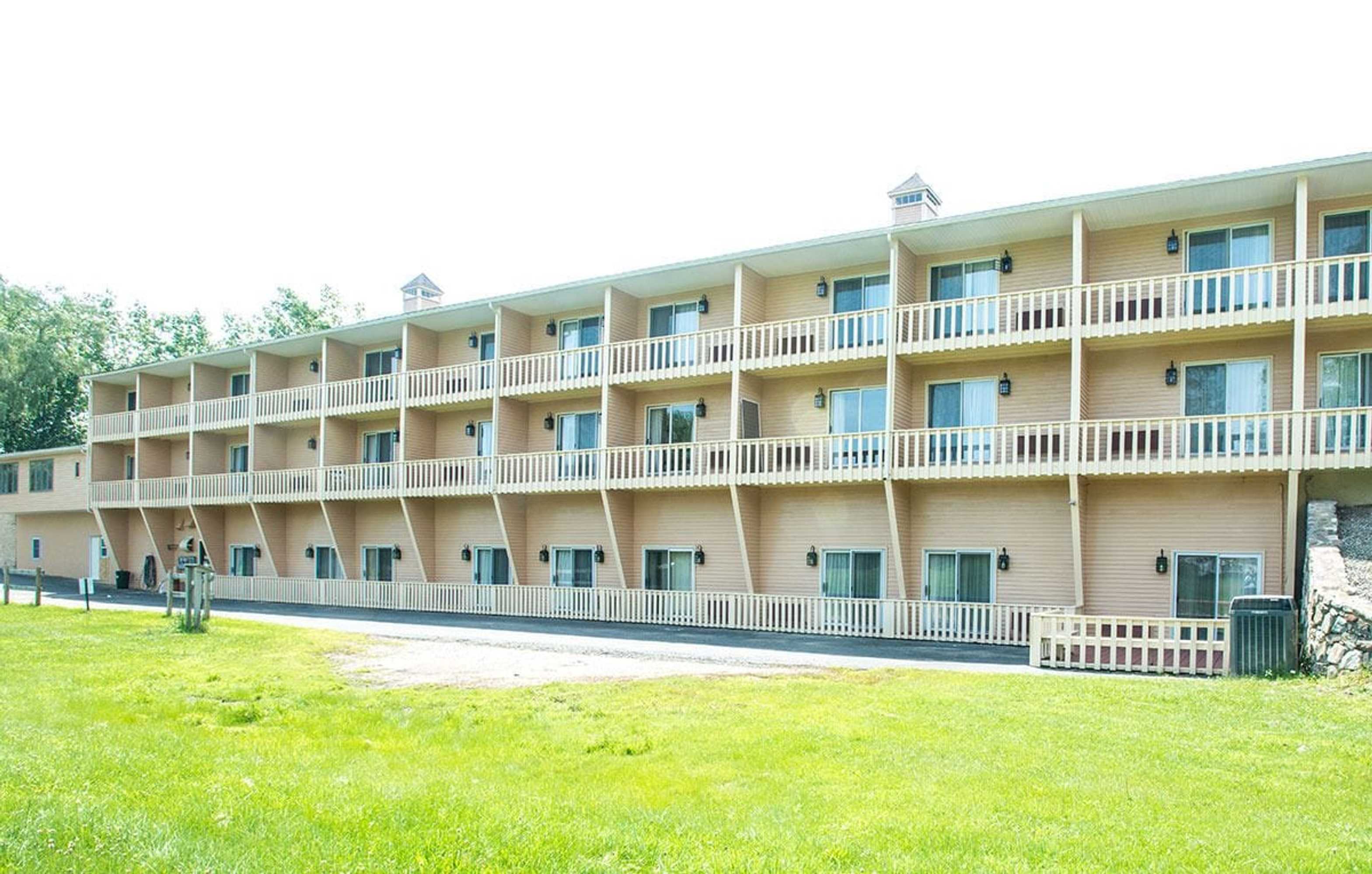 Gift card for Hampton Falls Inn Gift card for Hampton Falls Inn