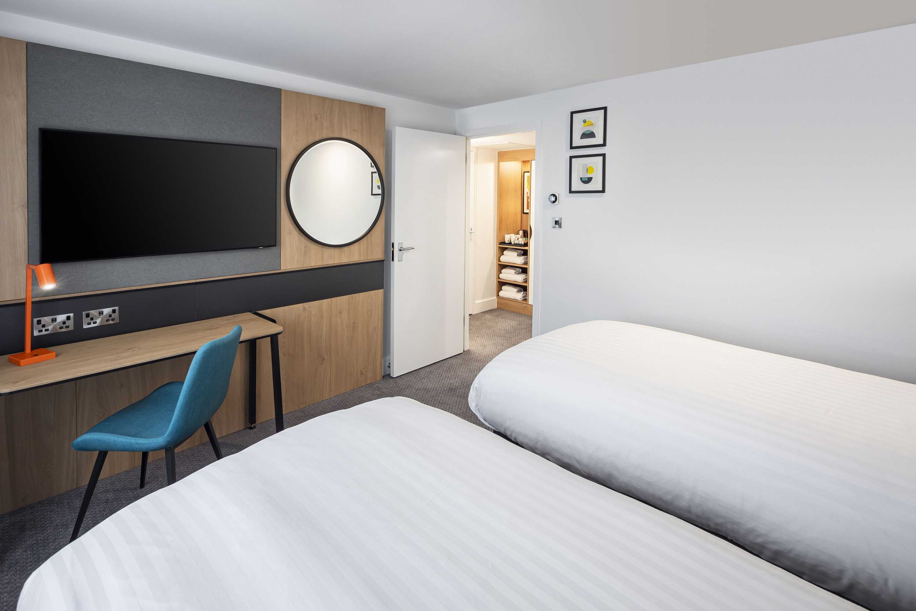 Gift card for Holiday Inn Gloucester-Cheltenham by Ihg Gift card for Holiday Inn Gloucester-Cheltenham by Ihg