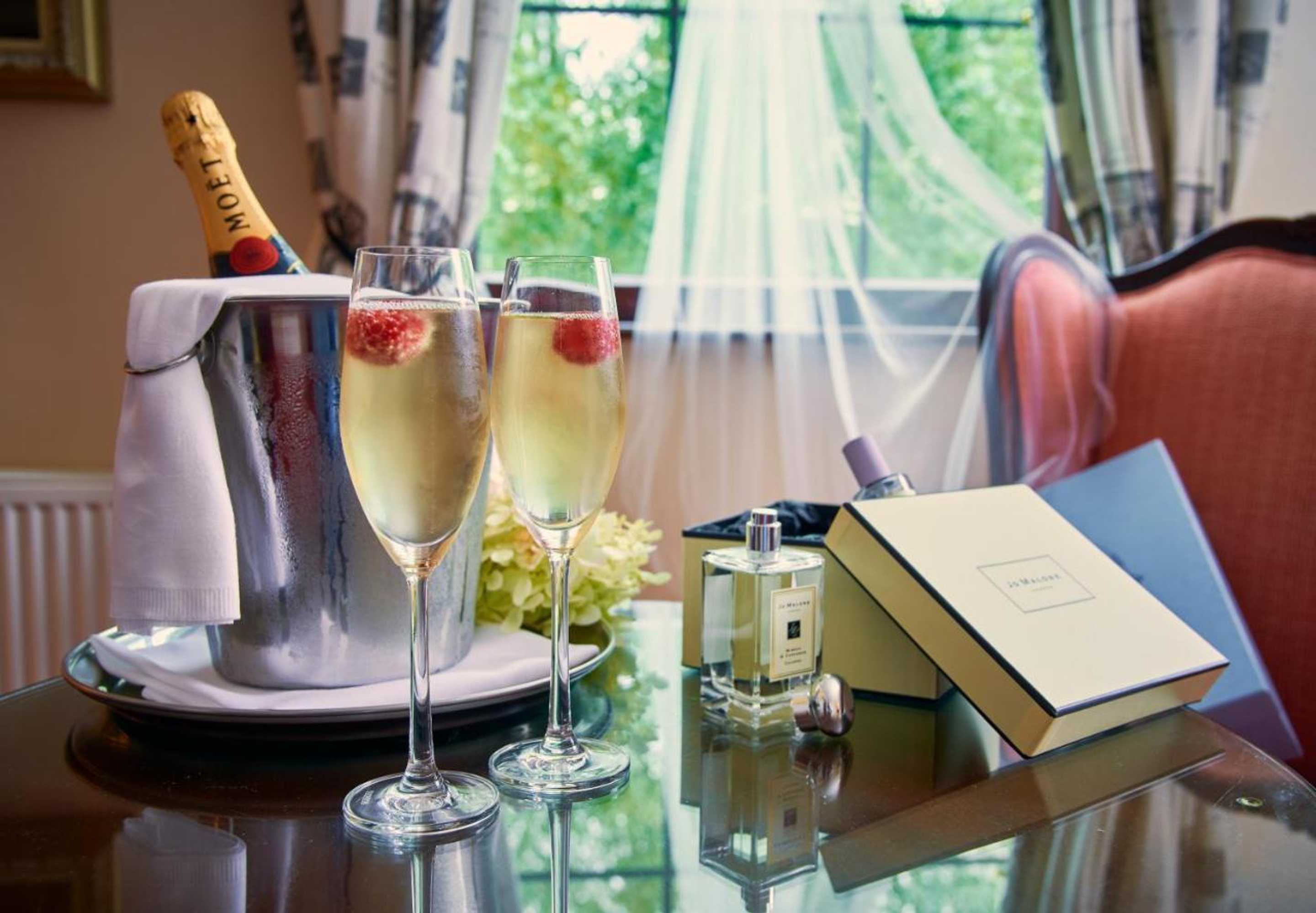 Gift card for Bunratty Manor Hotel Gift card for Bunratty Manor Hotel