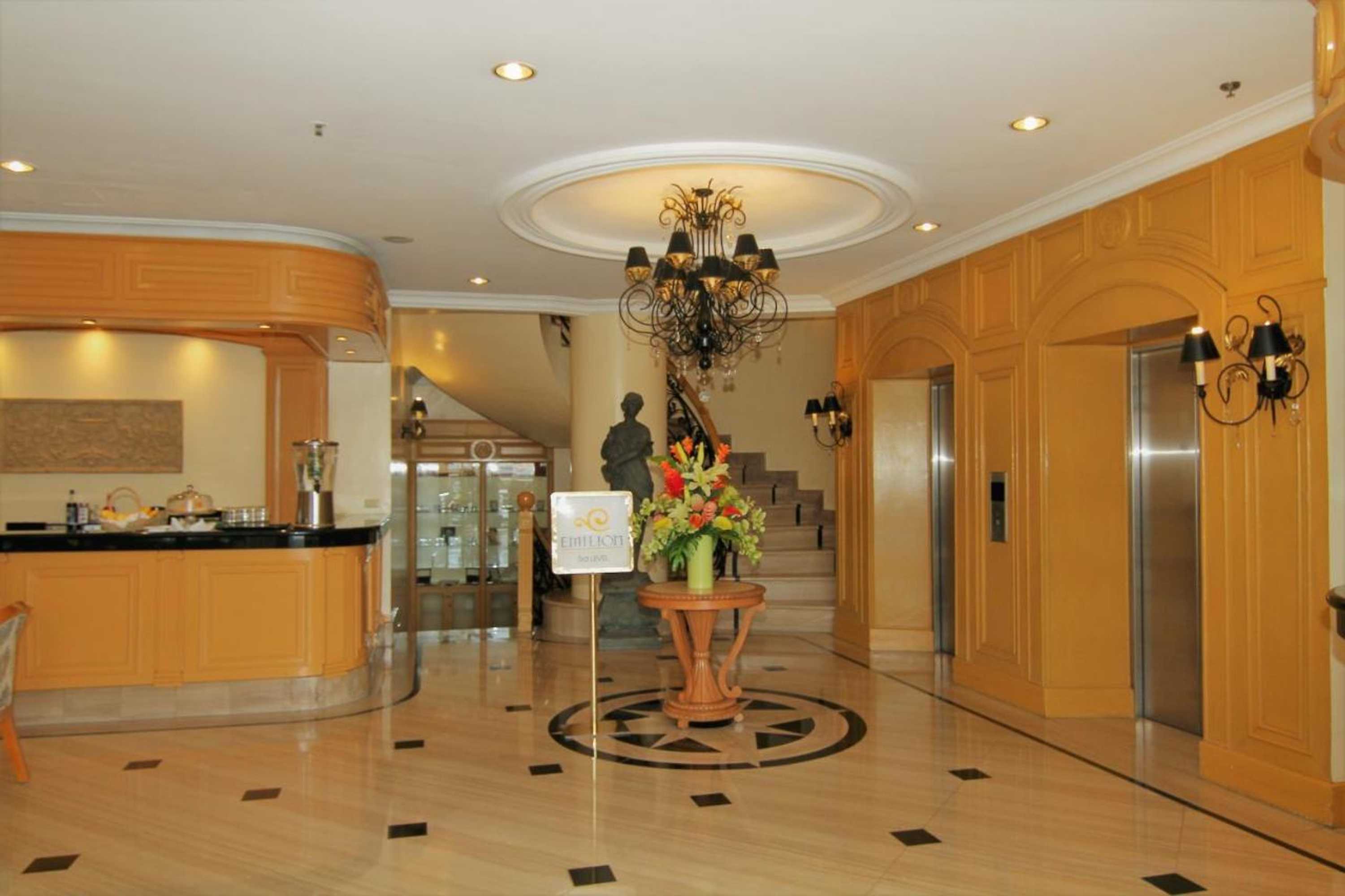 Gift card for The Grand Dame Hotel