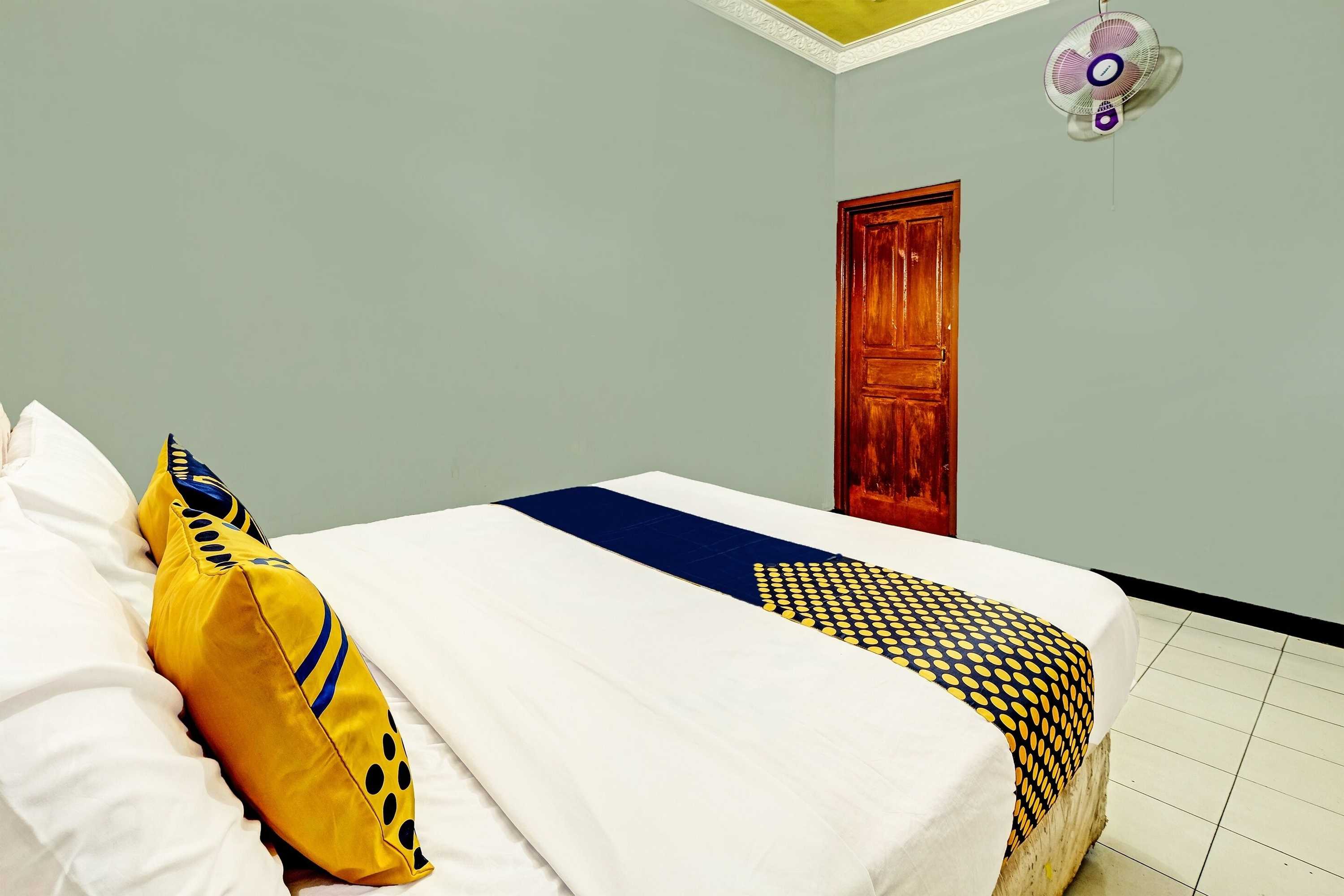 Gift card for Spot ON 91715 Hotel Citra Dewi 1 Gift card for Spot ON 91715 Hotel Citra Dewi 1