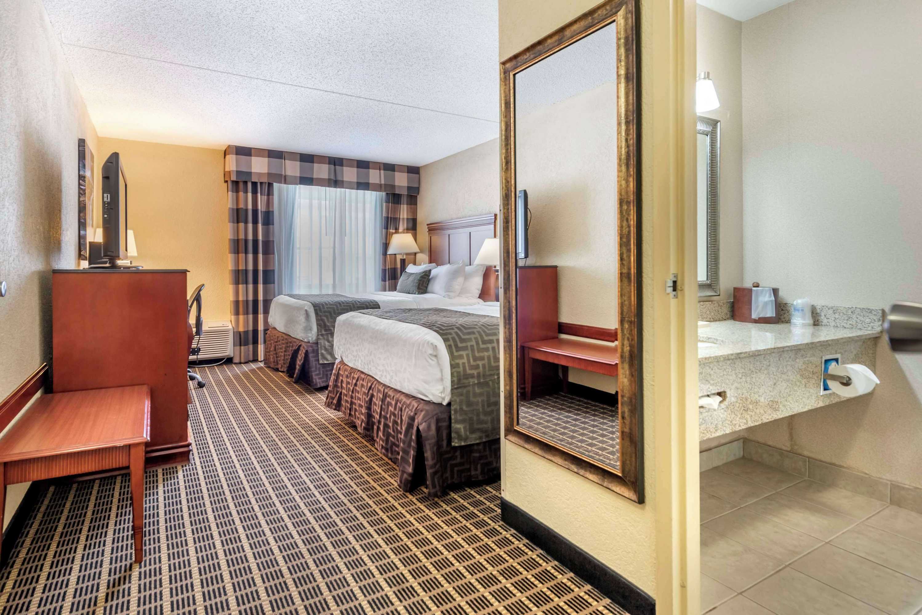 Gift card for Best Western Plus Bridgeport Inn Gift card for Best Western Plus Bridgeport Inn