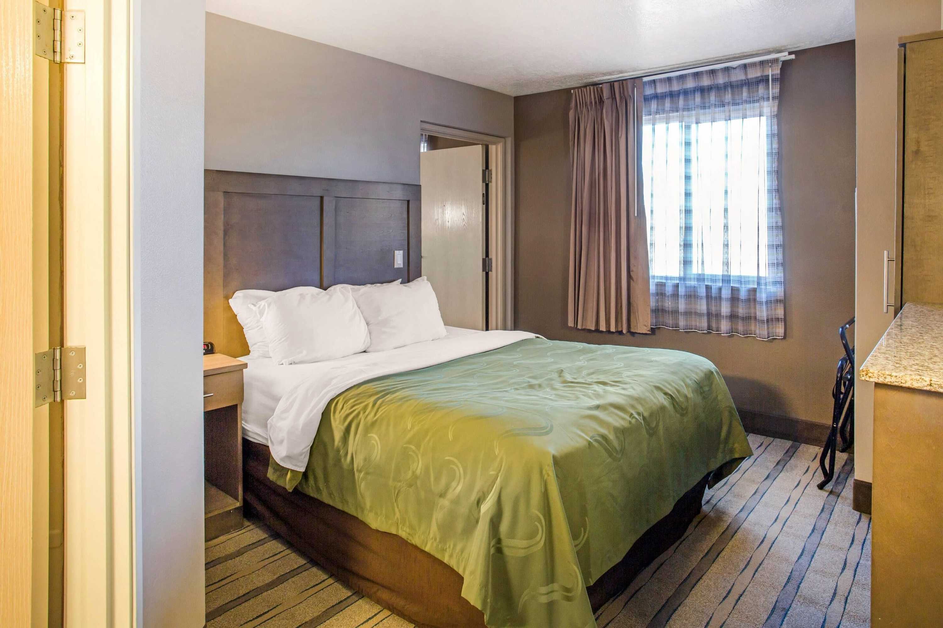 Gift card for Quality Inn Moriarty