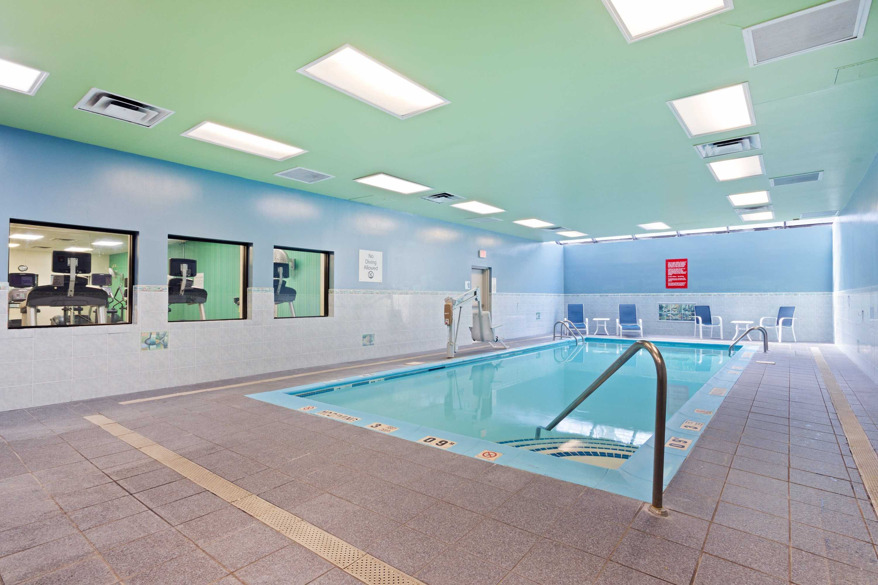 Gift card for Holiday Inn Express Hauppauge by Ihg Gift card for Holiday Inn Express Hauppauge by Ihg