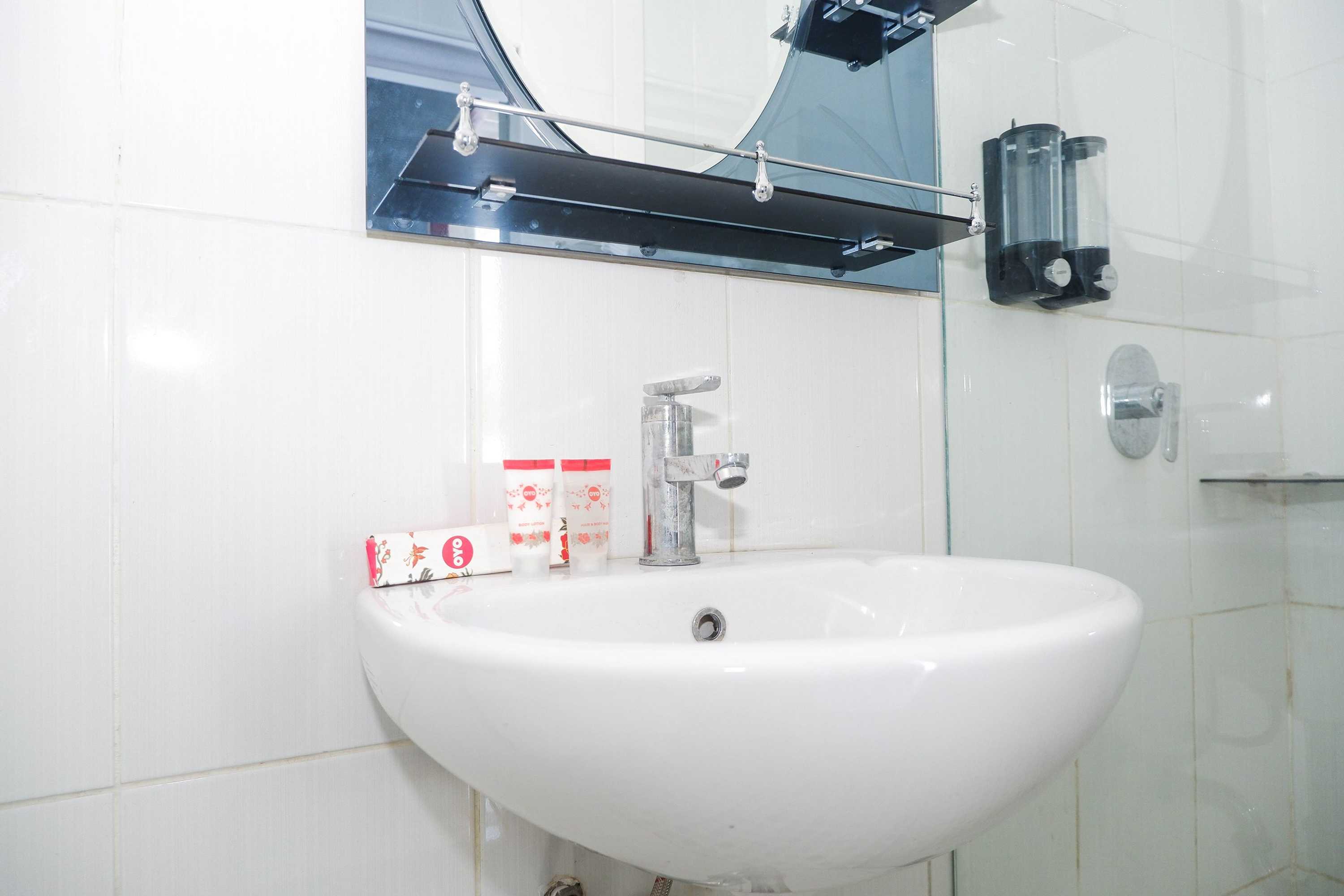 Gift card for Oyo 1284 Executive Residence Gift card for Oyo 1284 Executive Residence