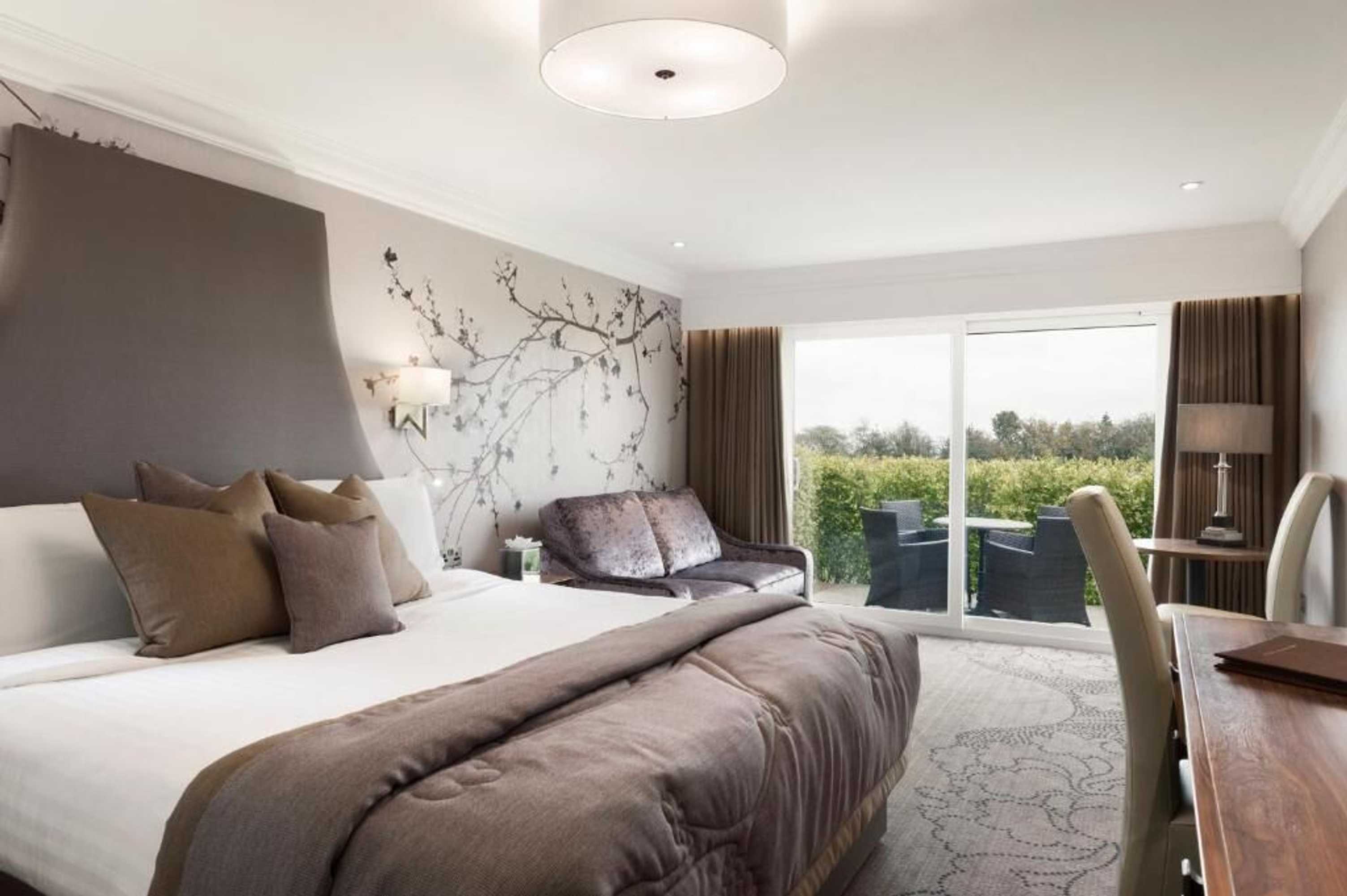 Gift card for Park Hall Hotel And Spa Wolverhampton Gift card for Park Hall Hotel And Spa Wolverhampton
