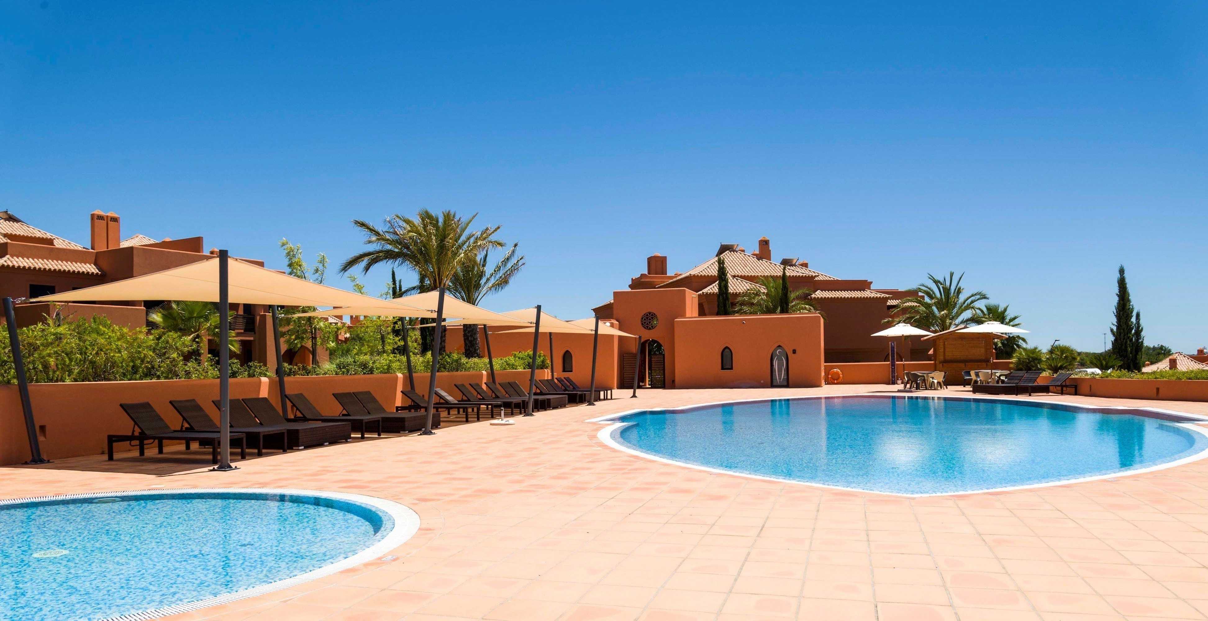 Gift card for Amendoeira Golf Resort - Apartments And Villas Gift card for Amendoeira Golf Resort - Apartments And Villas
