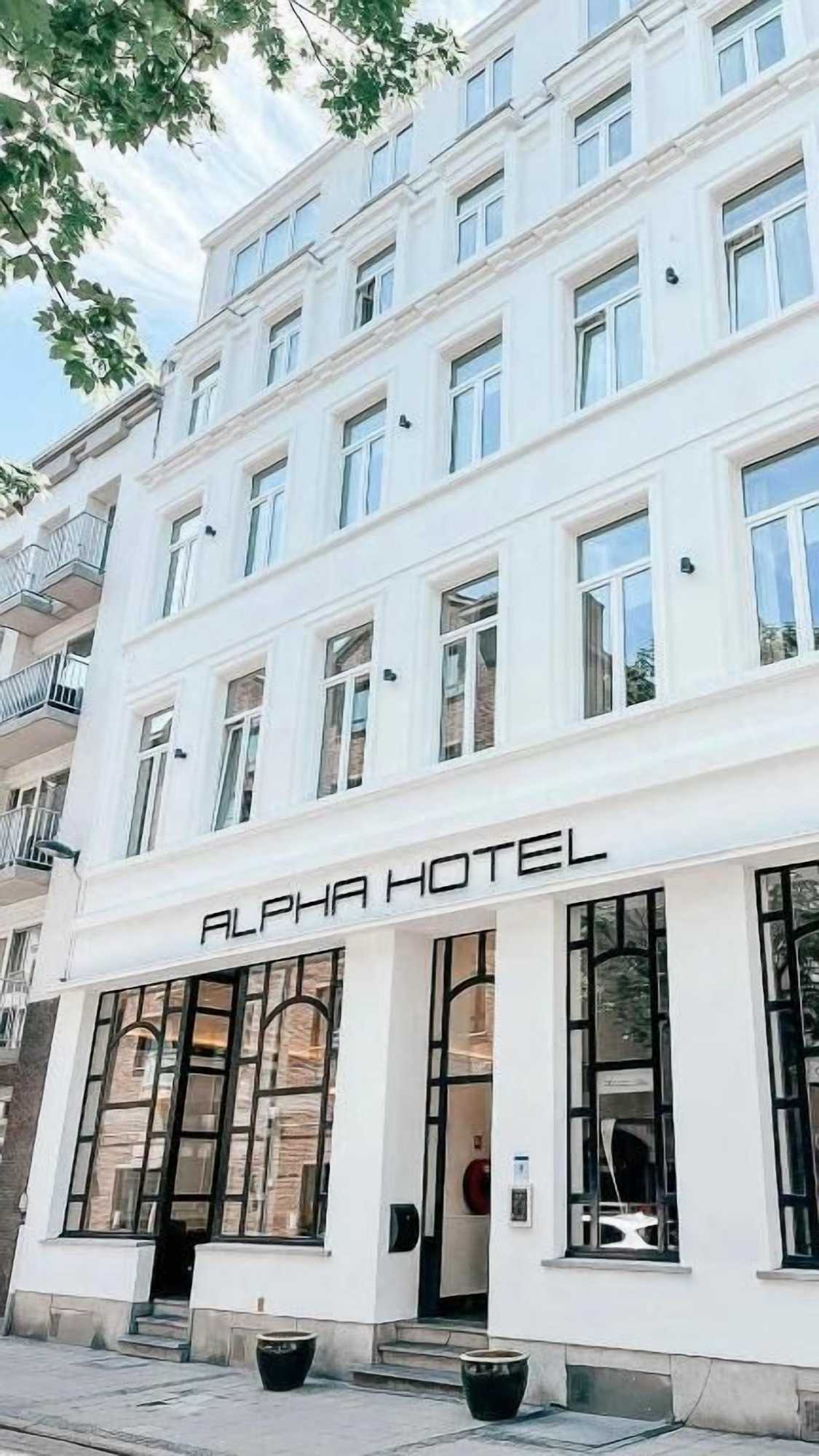 Gift card for Alpha Hotel