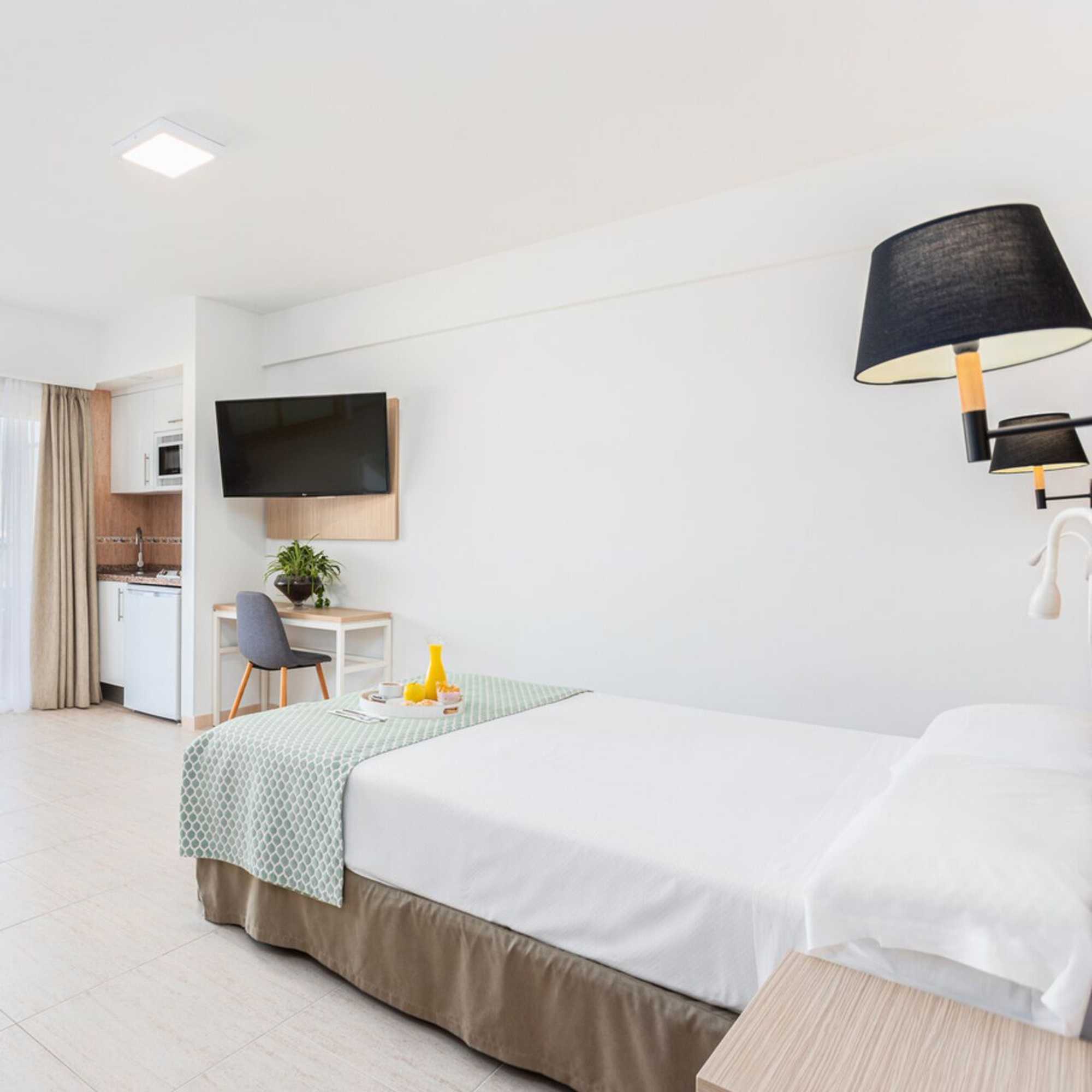 Gift card for Aparthotel Pyr Fuengirola Gift card for Aparthotel Pyr Fuengirola