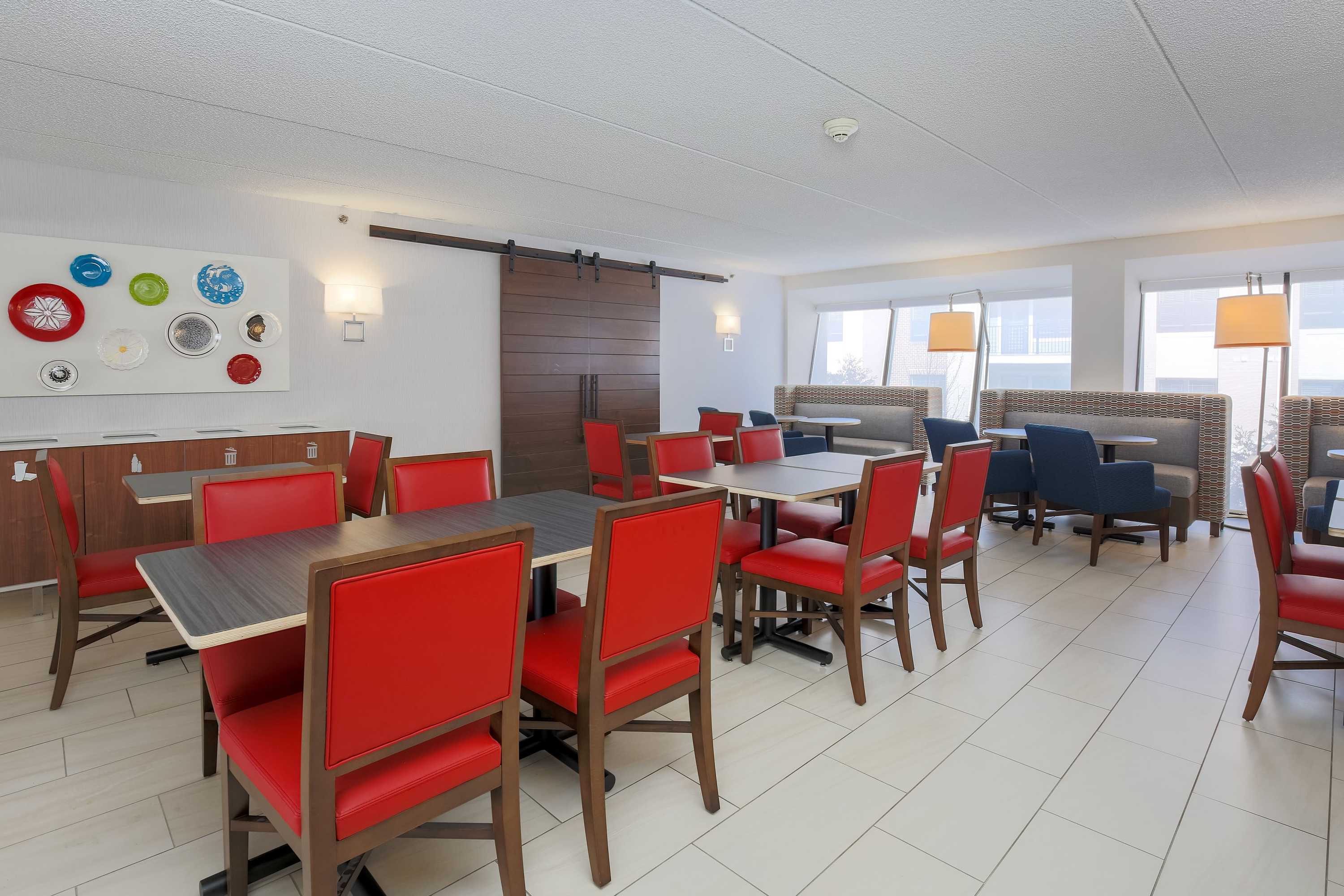 Gift card for Holiday Inn Express Milwaukee-West Medical Center by Ihg Gift card for Holiday Inn Express Milwaukee-West Medical Center by Ihg