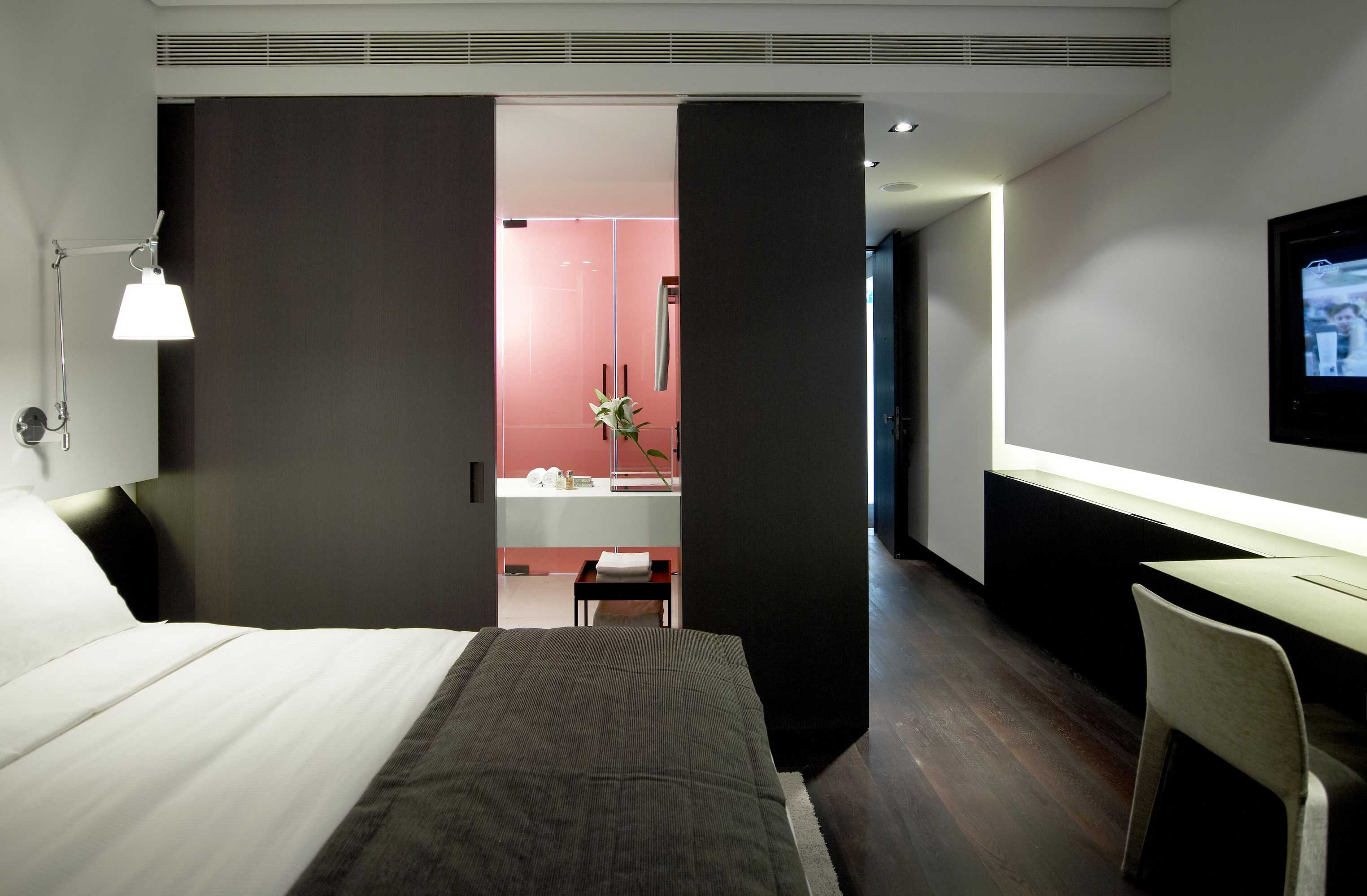Gift card for The Met Hotel, a Member of Design Hotels Gift card for The Met Hotel, a Member of Design Hotels